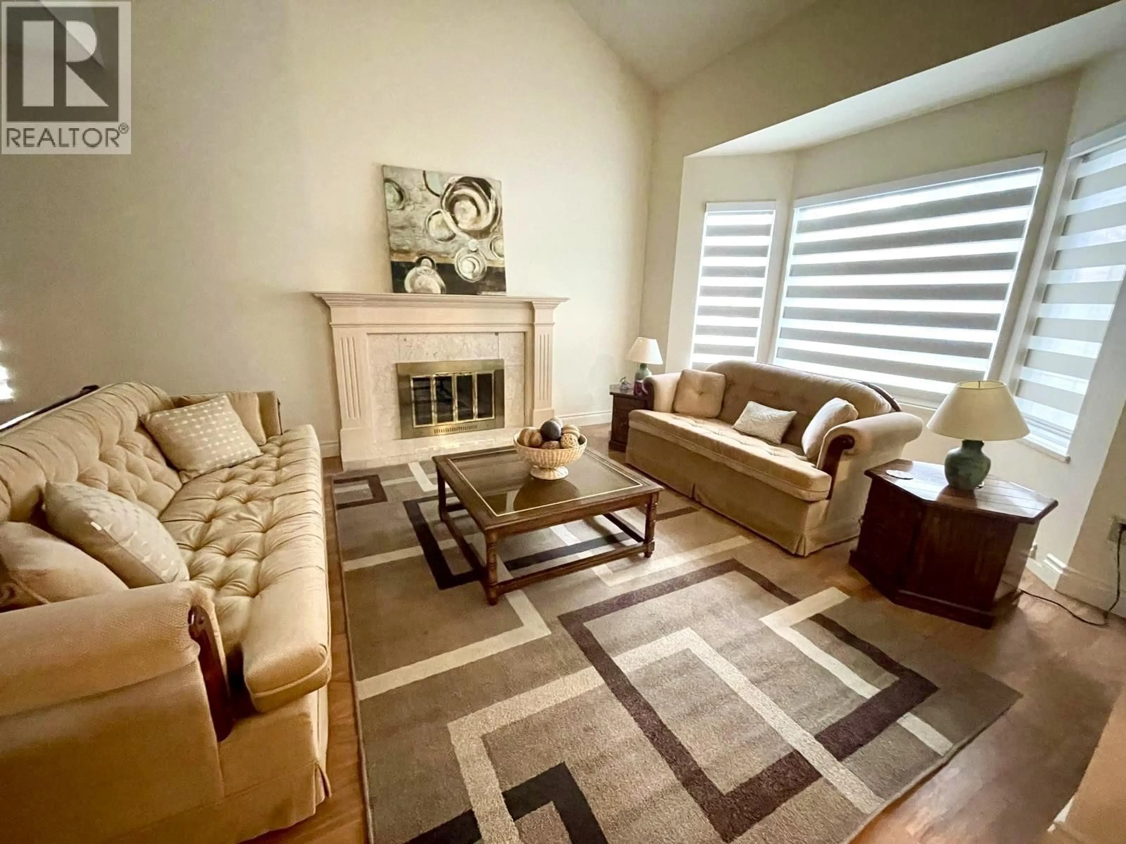 Living room with furniture, unknown for 8491 DAYTON COURT, Richmond British Columbia V6Y3H6