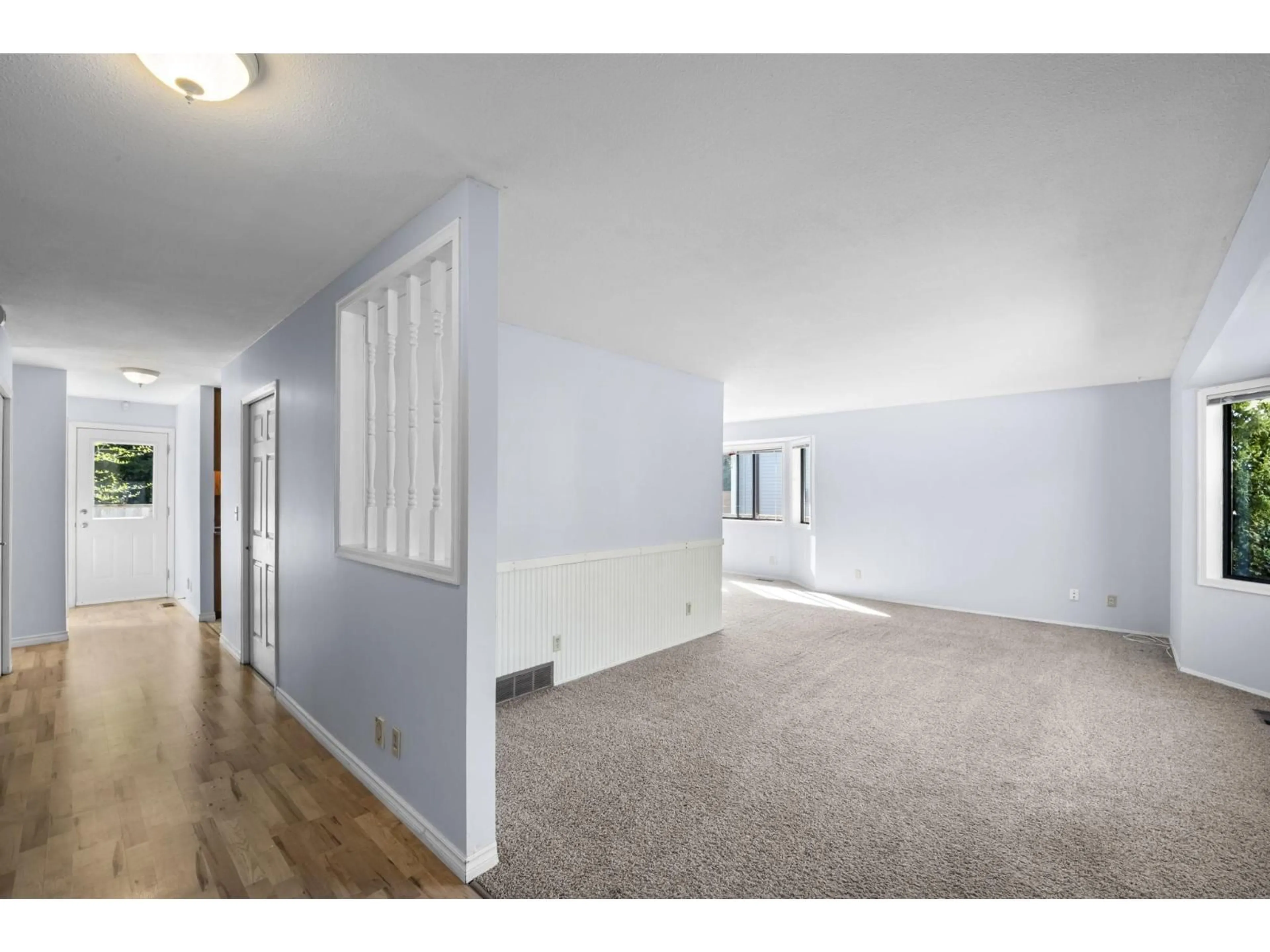 A pic of a room for 831 MYNG CRESCENT, Harrison Hot Springs British Columbia V0M1K0