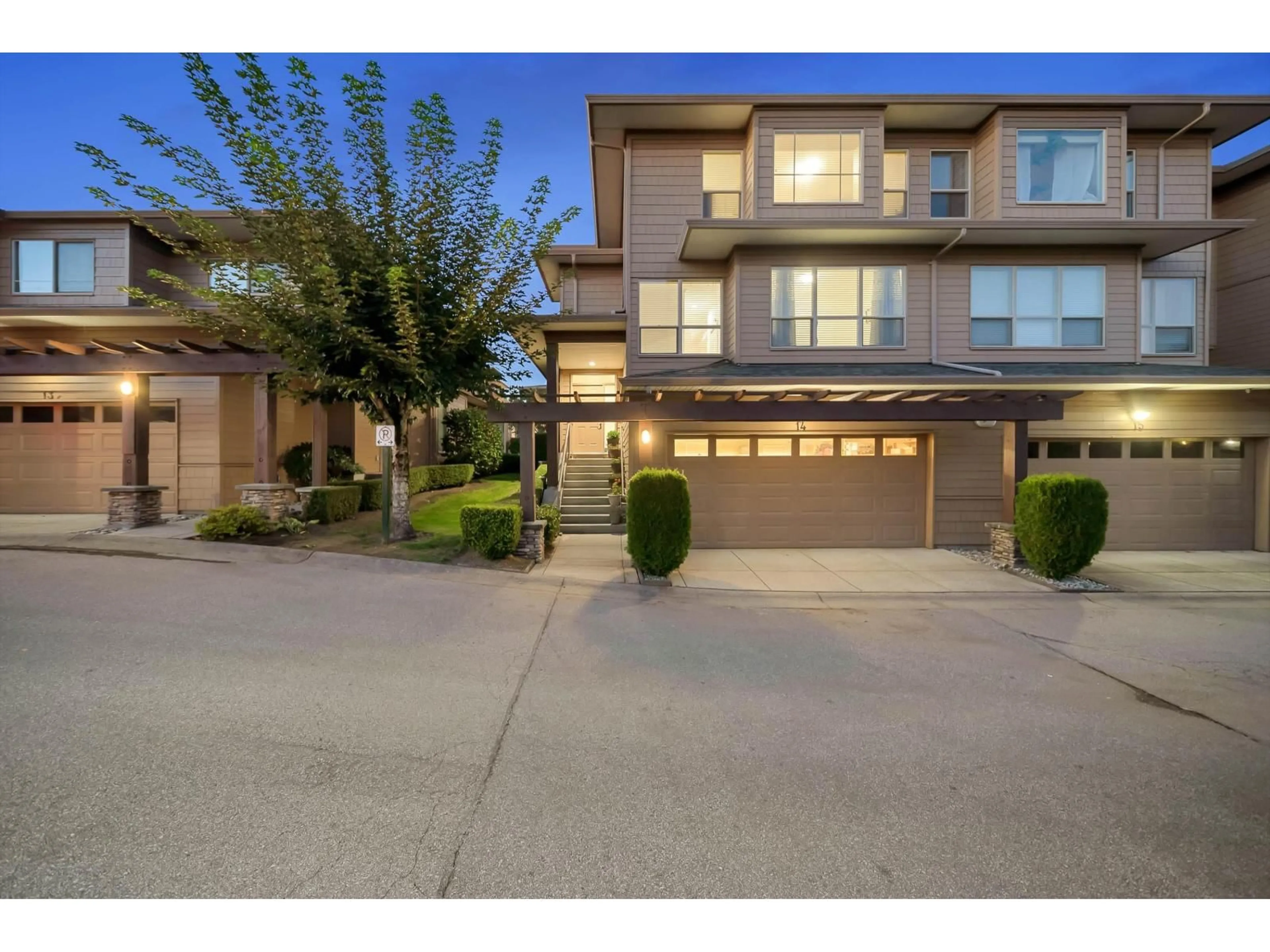 Unknown for 14 - 16655 64 AVENUE, Surrey British Columbia V3S3V1