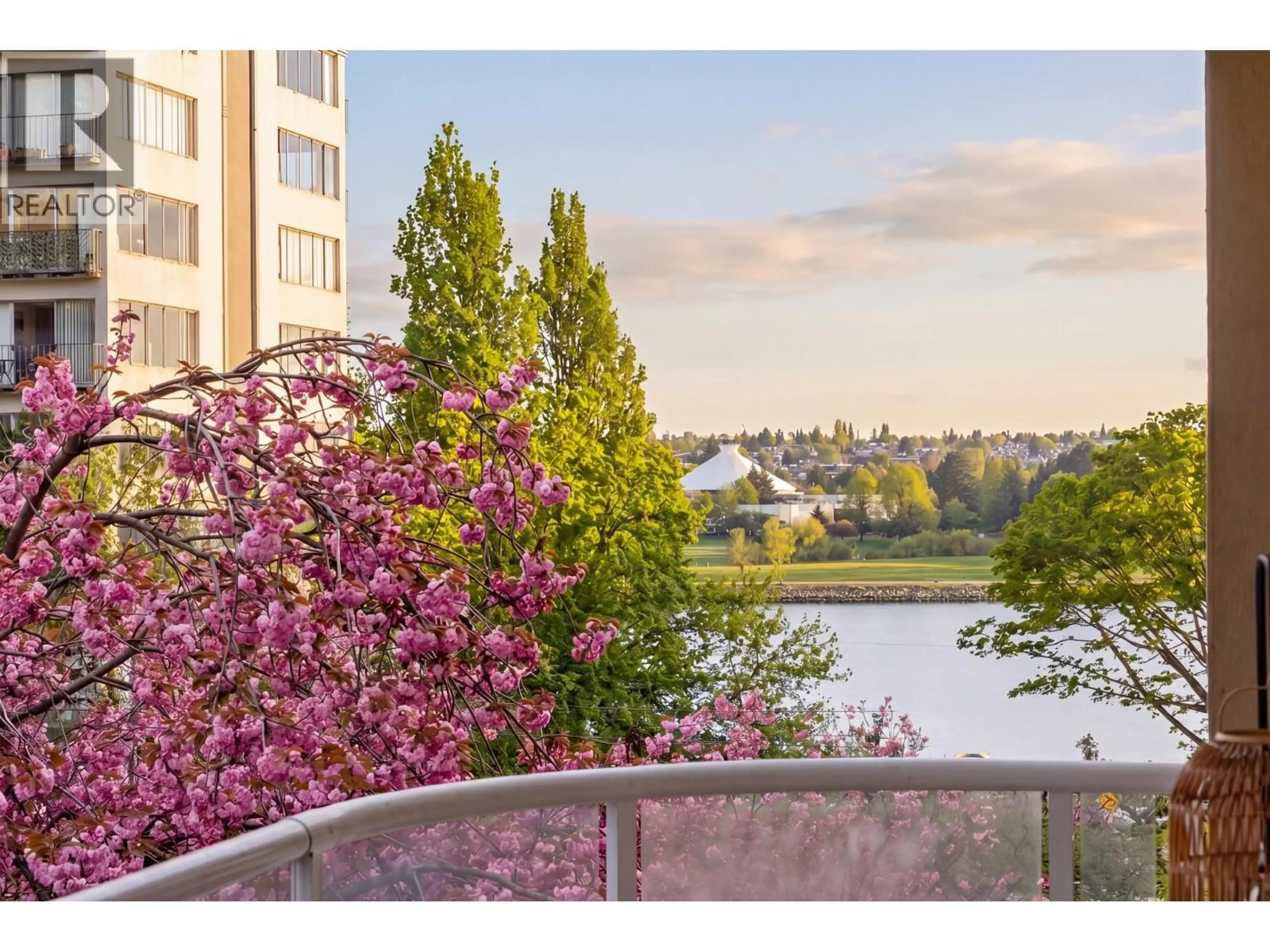 Balcony in the apartment, water/lake/river/ocean view for 302 - 1406 HARWOOD STREET, Vancouver British Columbia V6G1X5