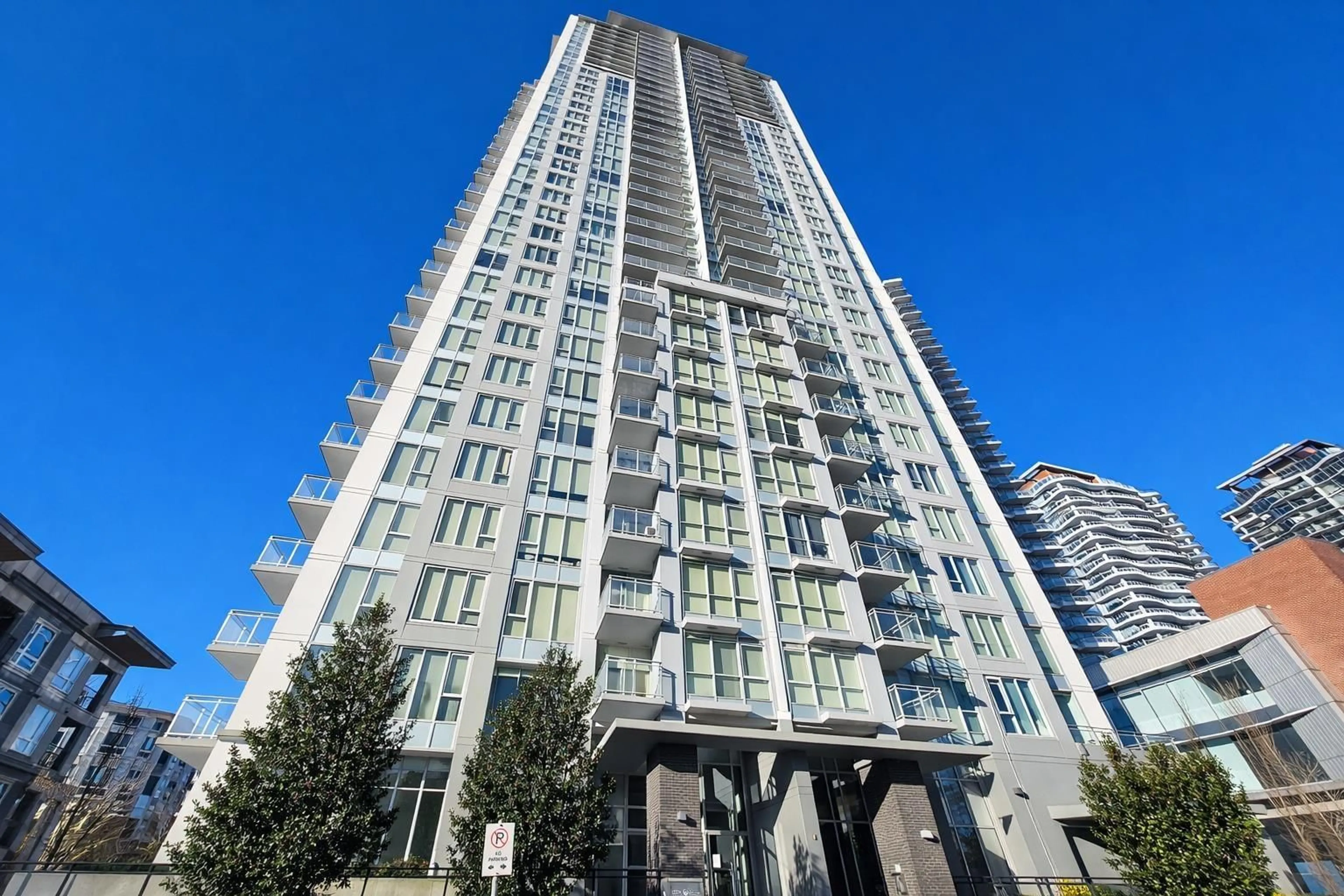 Unknown for 1508 - 13325 102A AVENUE, Surrey British Columbia V3T0J5