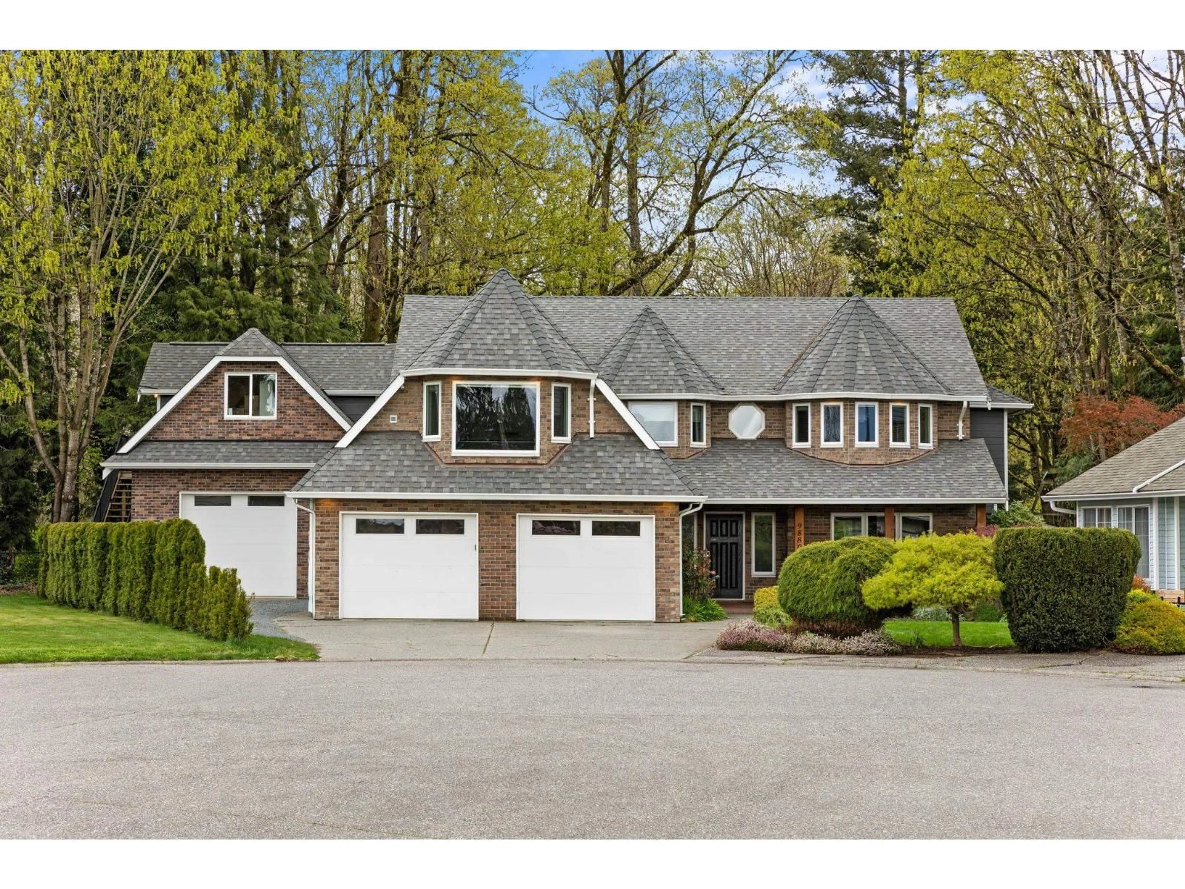 Home with vinyl exterior material, street for 9880 GOODALL PLACE, Chilliwack British Columbia V2P7V3