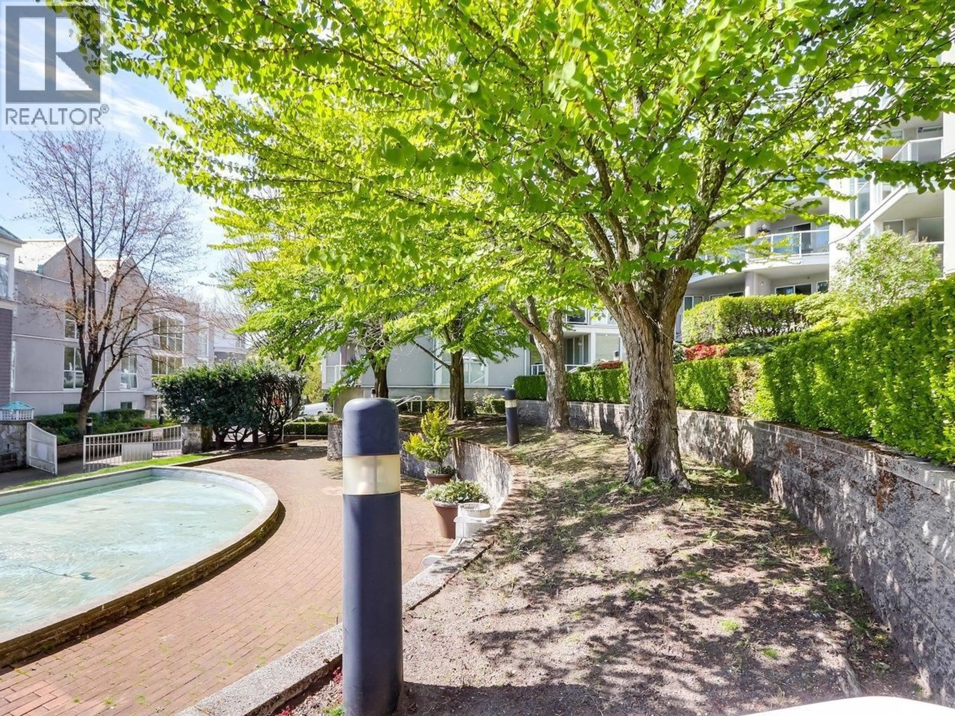 Patio, street for 3 - 8420 JELLICOE STREET, Vancouver British Columbia V5S4T1