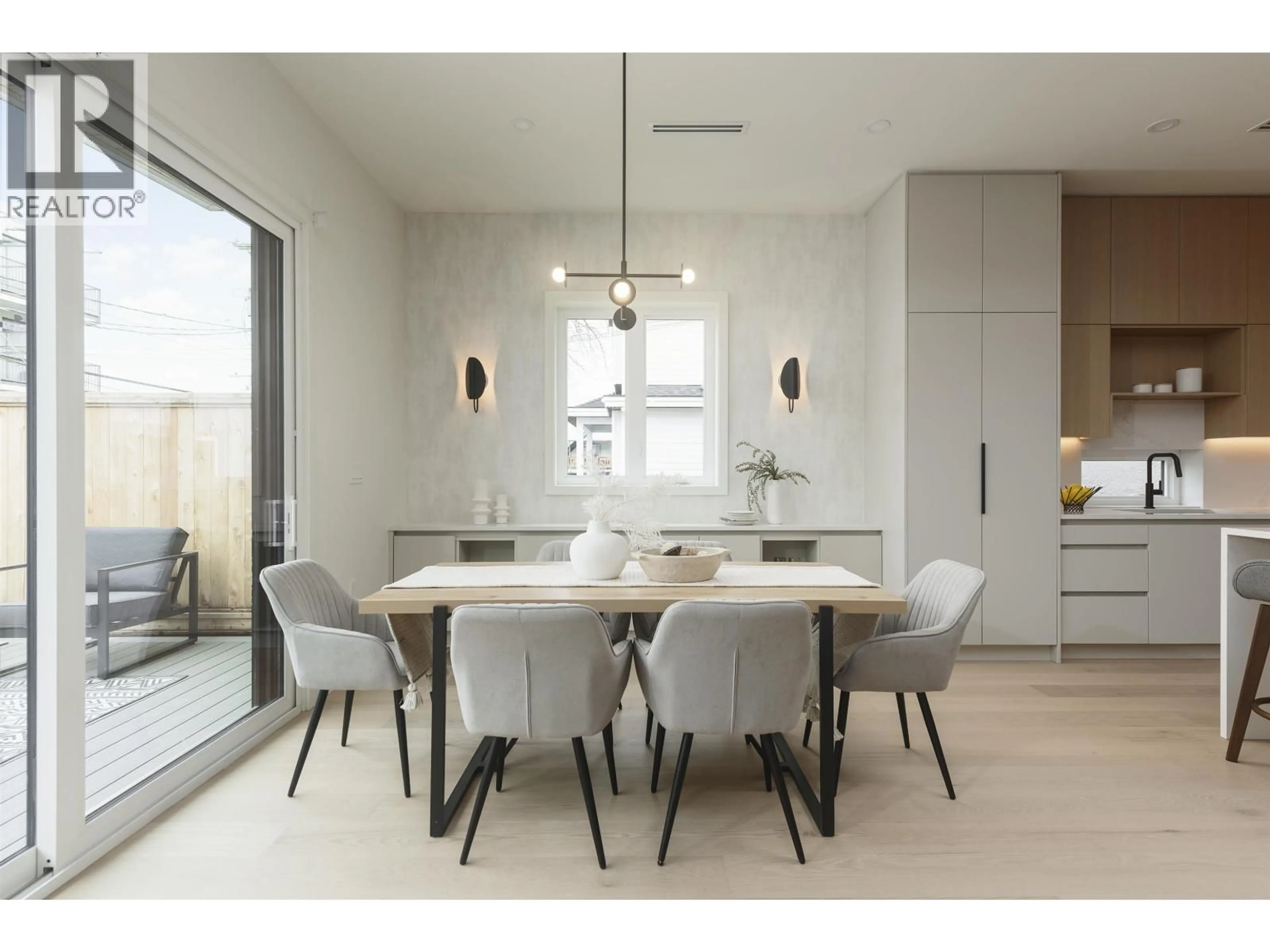 Dining room, unknown for 2 - 735 10TH AVENUE, Vancouver British Columbia V5T2A8