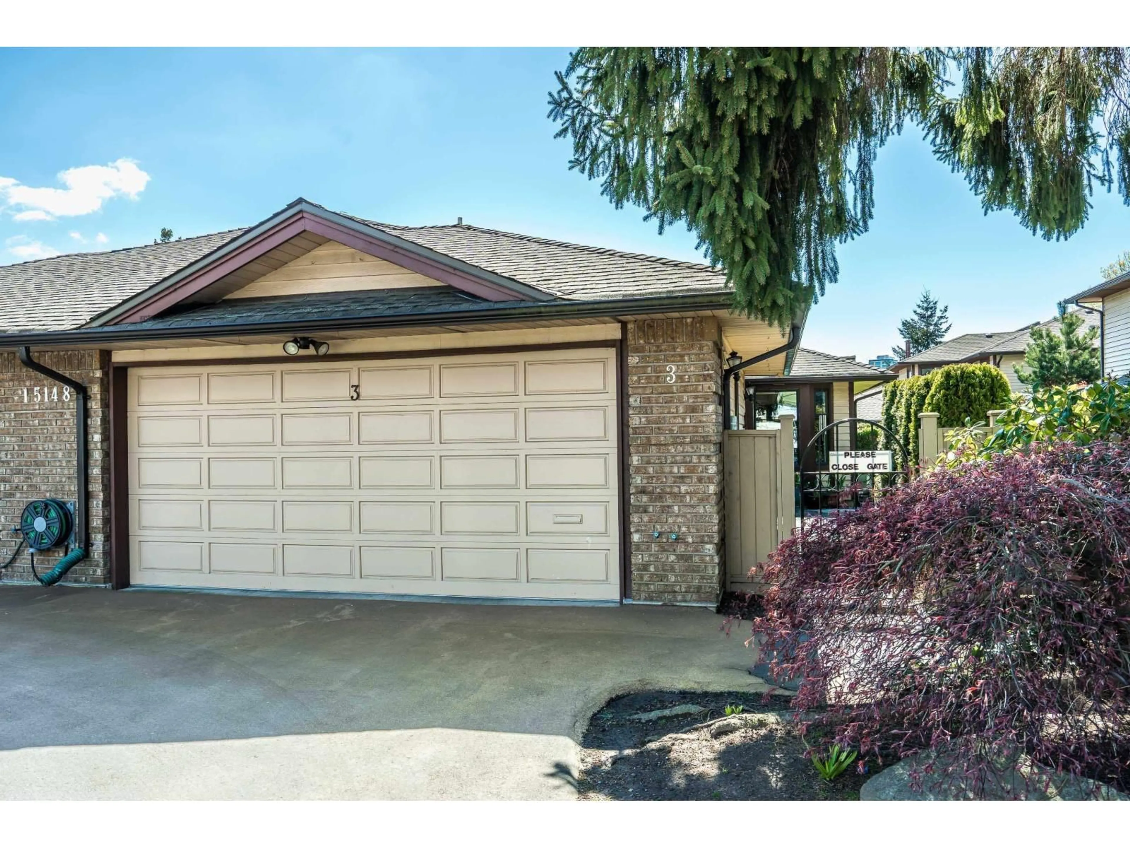 Indoor garage for 3 - 15148 20 AVENUE, Surrey British Columbia V4A8S1