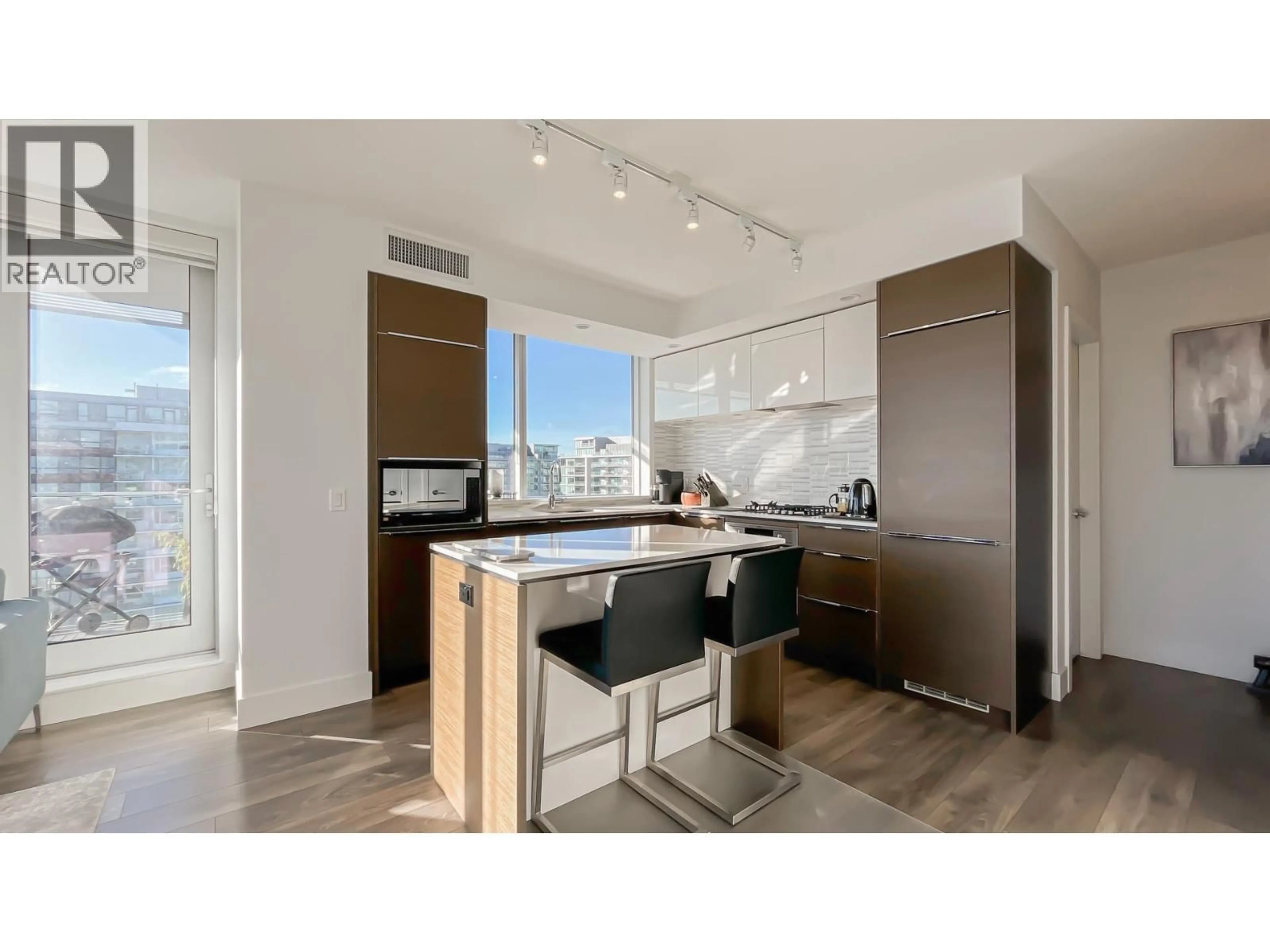 Open concept kitchen, unknown for 1302 - 5233 GILBERT ROAD, Richmond British Columbia V7C0B3