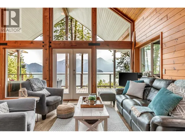 4 CHRISTIAN COVE, Pitt Meadows 5
