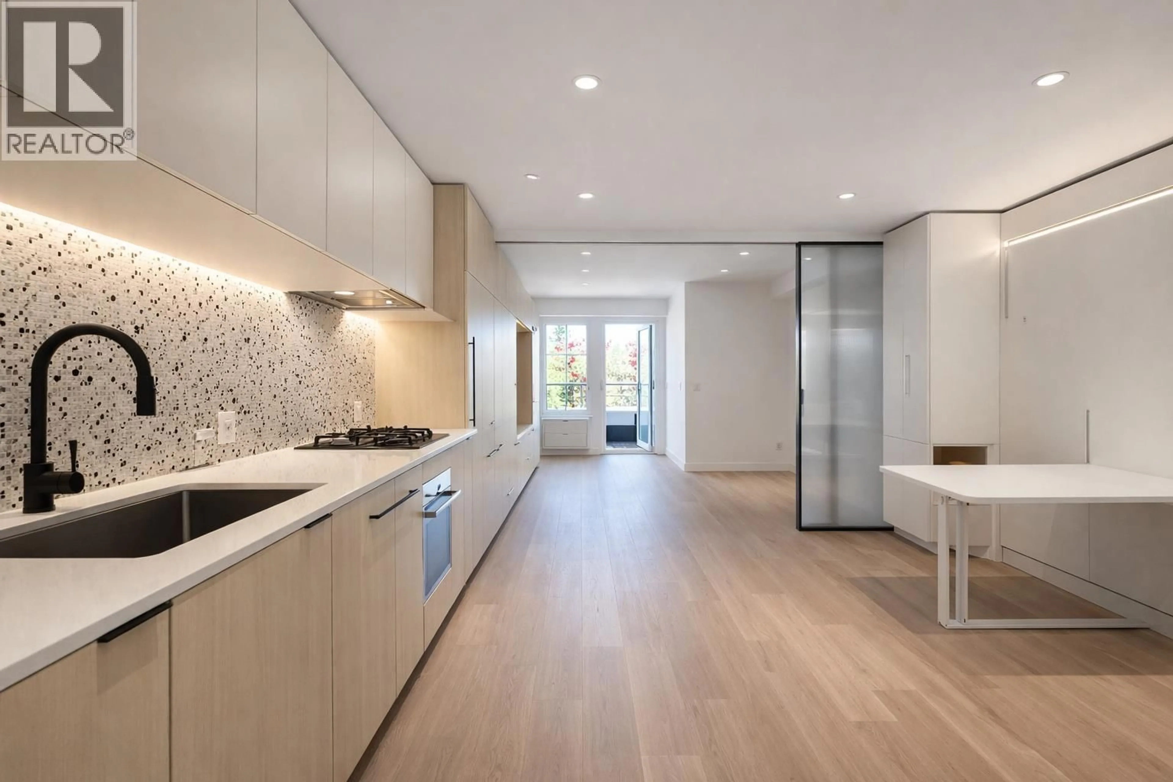 Contemporary kitchen, unknown for 422 - 2471 ST GEORGE STREET, Vancouver British Columbia V5T0L9