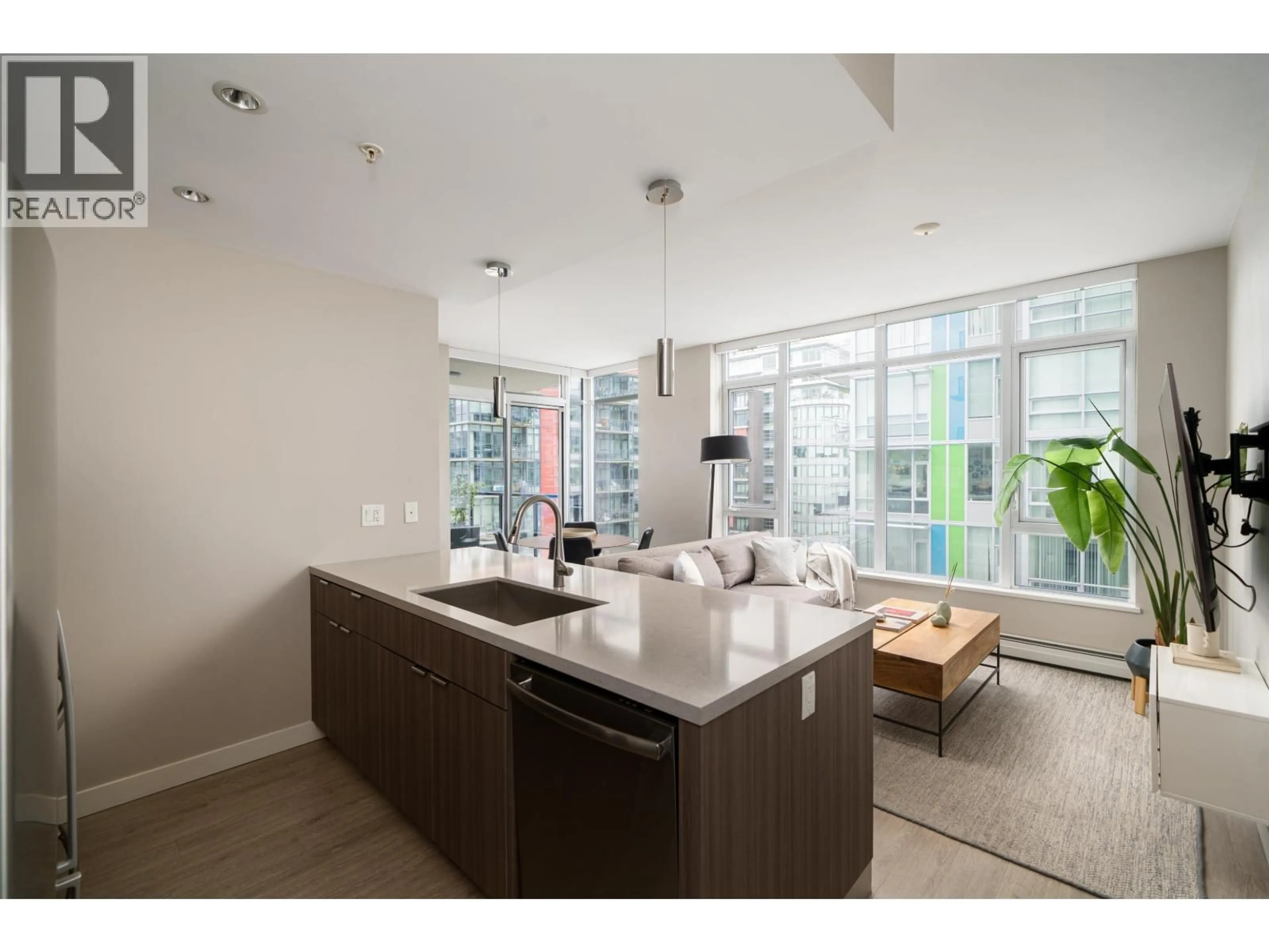 Open concept kitchen, unknown for 605 - 1788 ONTARIO STREET, Vancouver British Columbia V5T0G3
