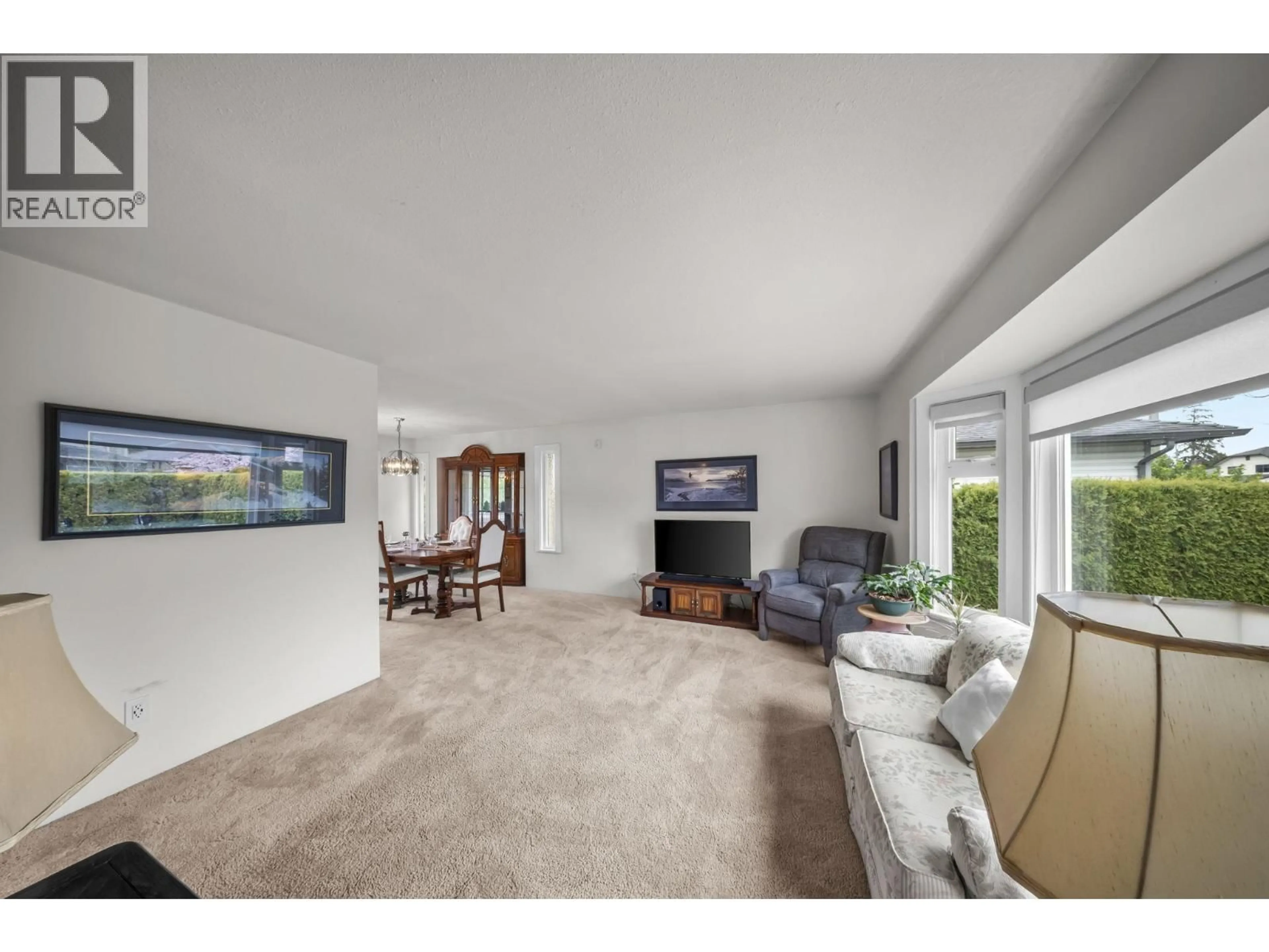 Living room with furniture, unknown for 11854 BLAKELY ROAD, Pitt Meadows British Columbia V3Y1H5