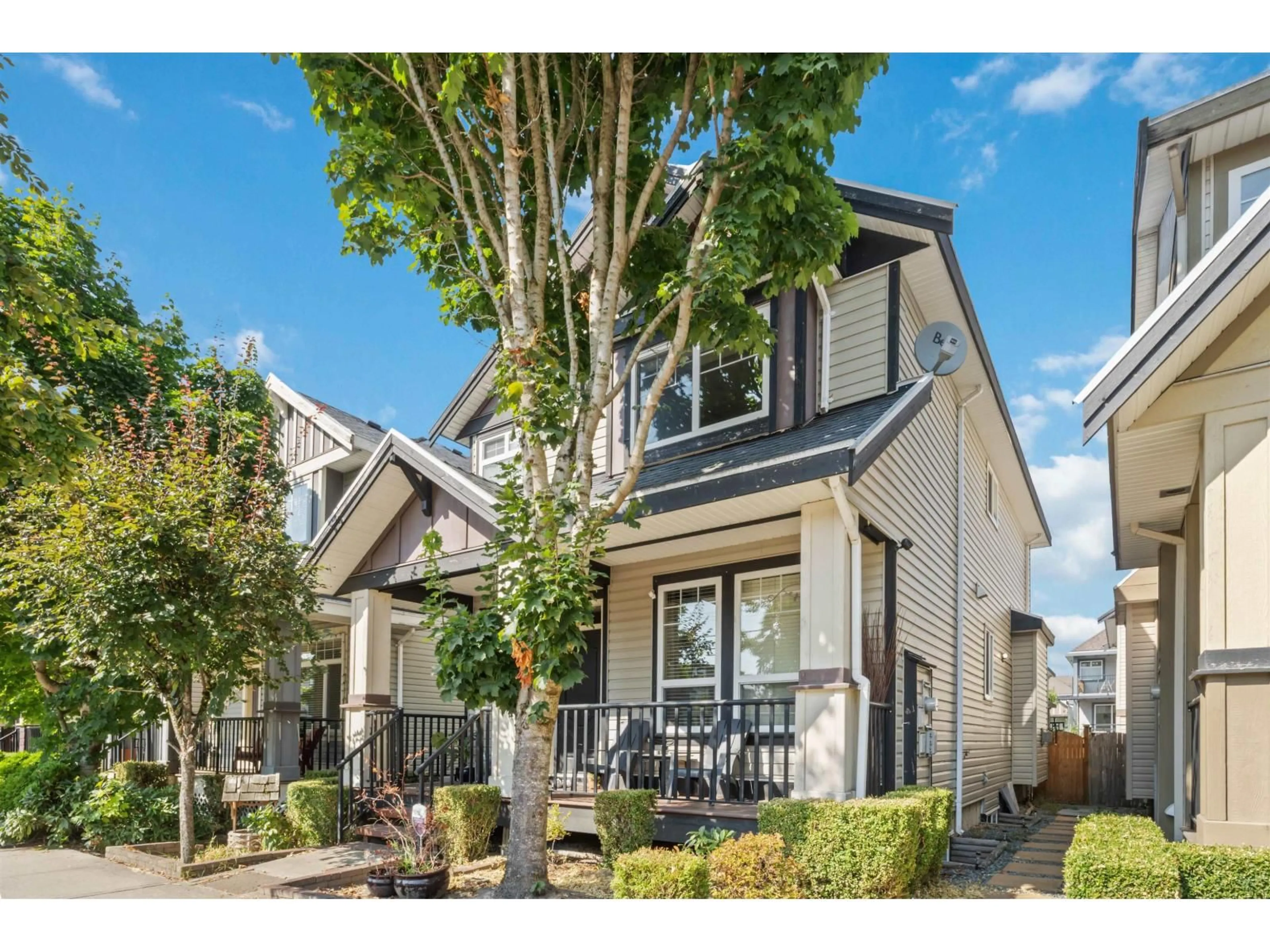 Unknown for 19391 72 AVENUE, Surrey British Columbia V4N5X9