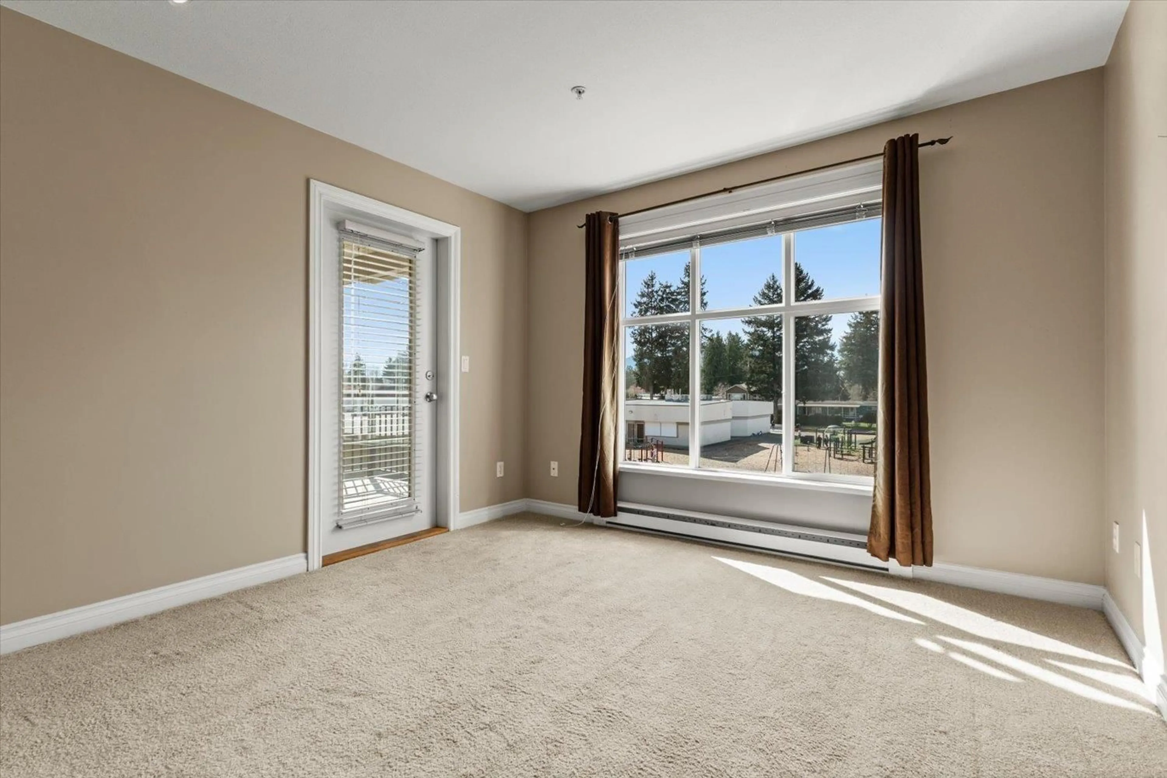 A pic of a room for 207 - 8955 EDWARD STREET, Chilliwack British Columbia V2P4E2