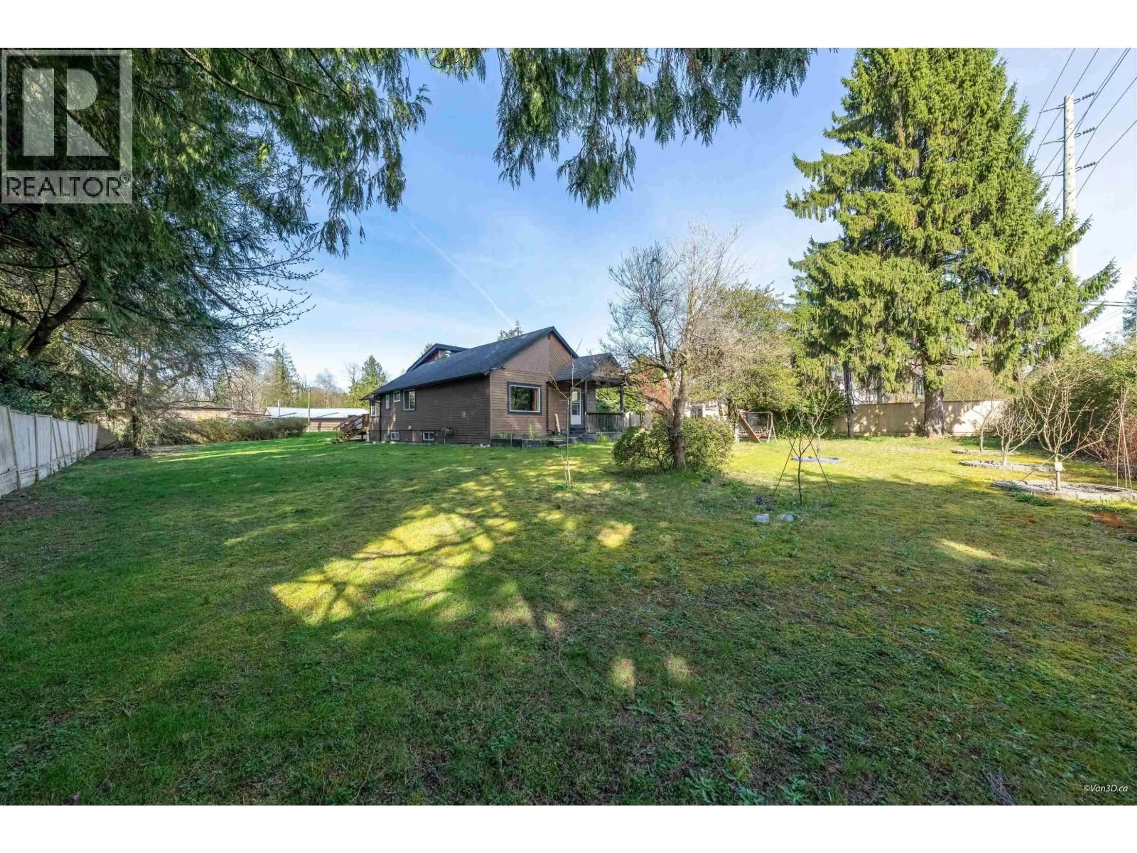 A pic from outside/outdoor area/front of a property/back of a property/a pic from drone, water/lake/river/ocean view for 24483 DEWDNEY TRUNK ROAD, Maple Ridge British Columbia V4R1W9