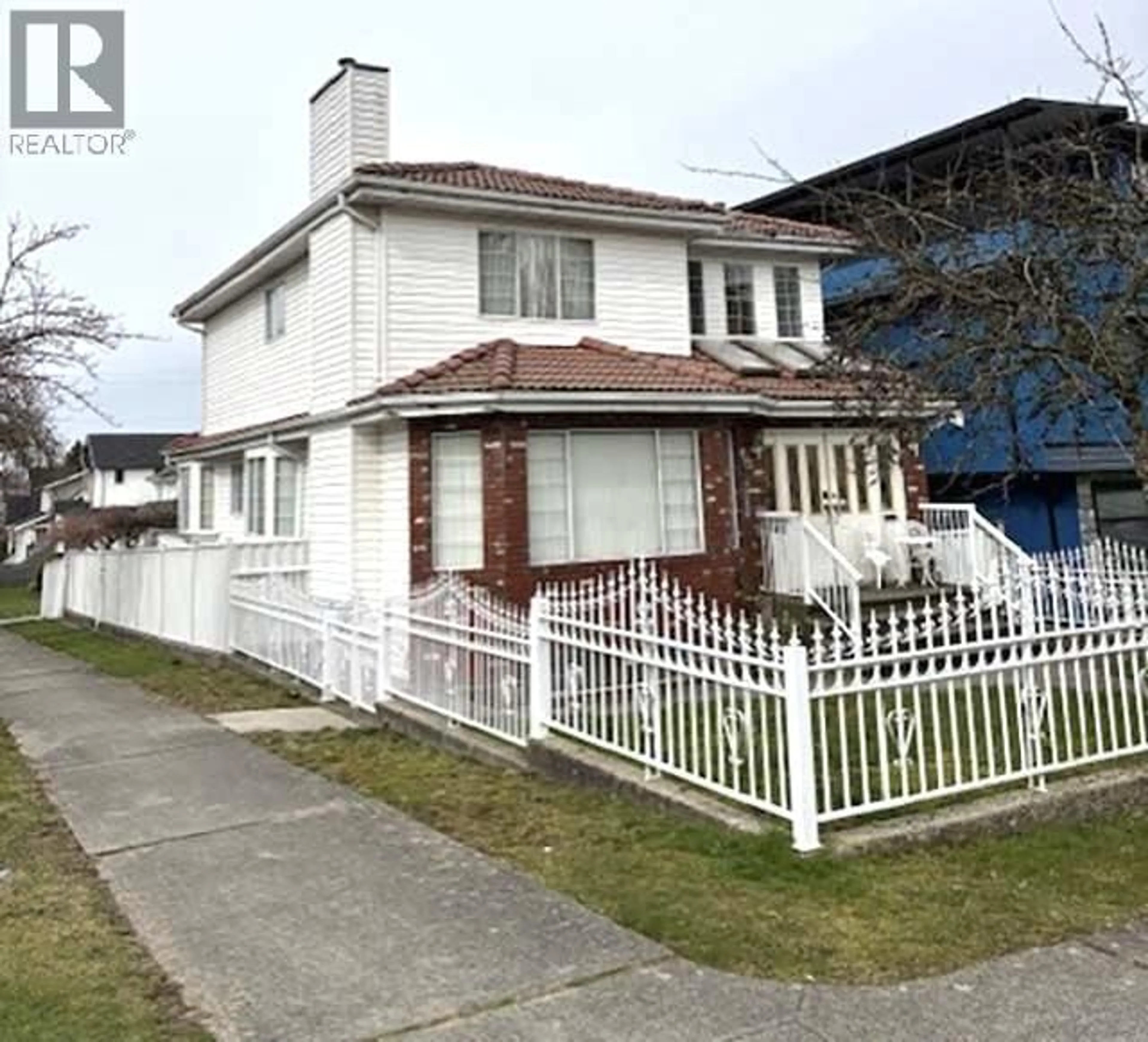 Unknown for 5095 NANAIMO STREET, Vancouver British Columbia V5P4H9