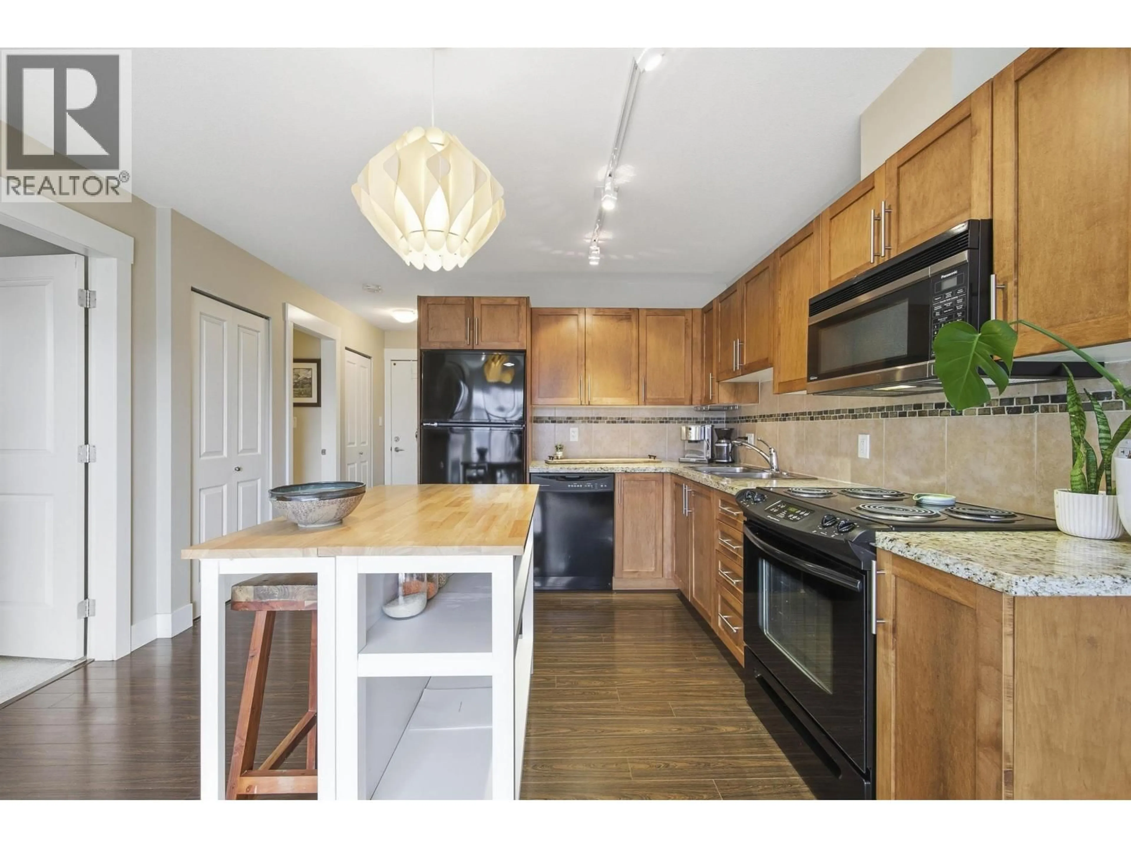 Unknown for 319 - 1211 VILLAGE GREEN WAY, Squamish British Columbia V8B0R7