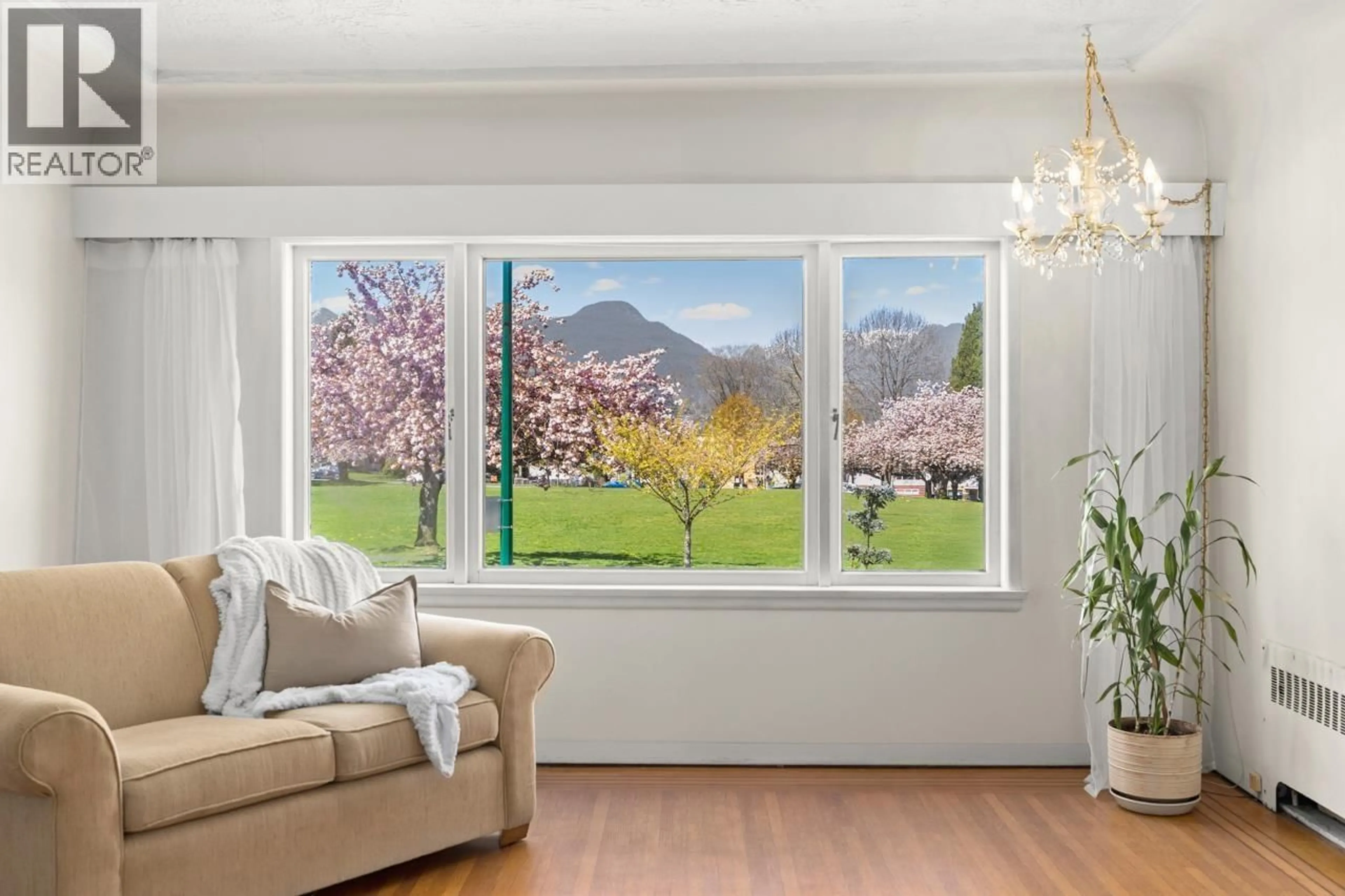 Unknown for 2880 OXFORD STREET, Vancouver British Columbia V5K1N6