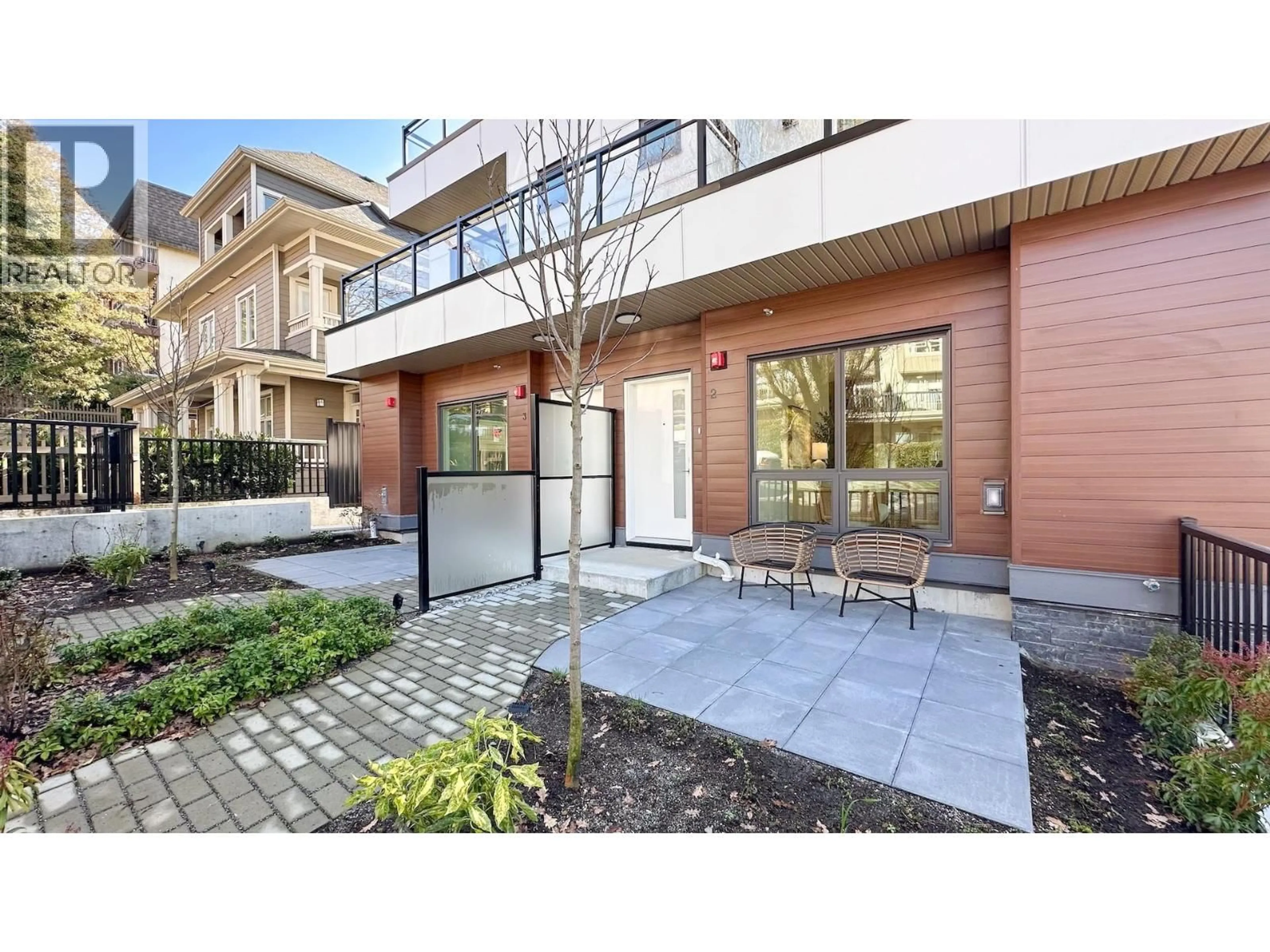 Patio, street for 3 - 3800 PENDER STREET, Burnaby British Columbia V5C2L5