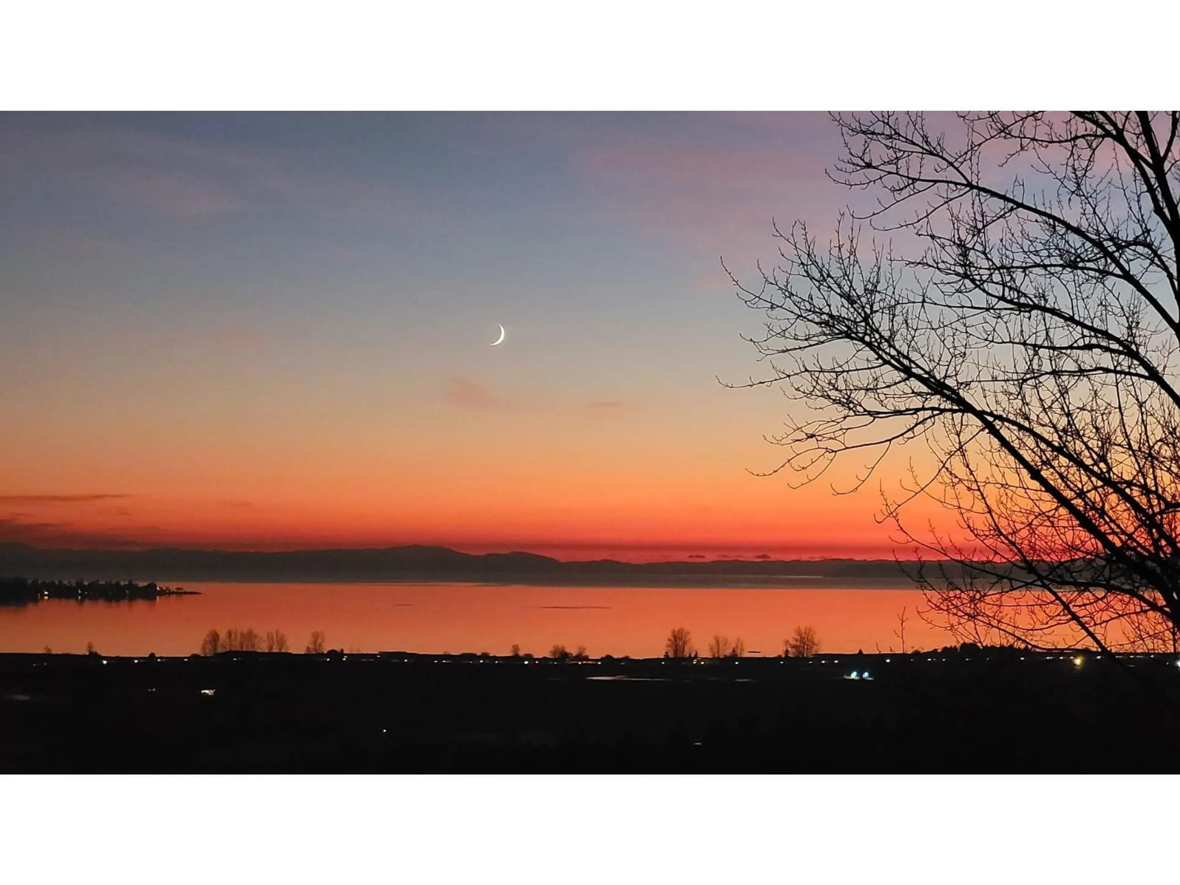 Blurry image for 13464 56 AVENUE, Surrey British Columbia V3X2Z6