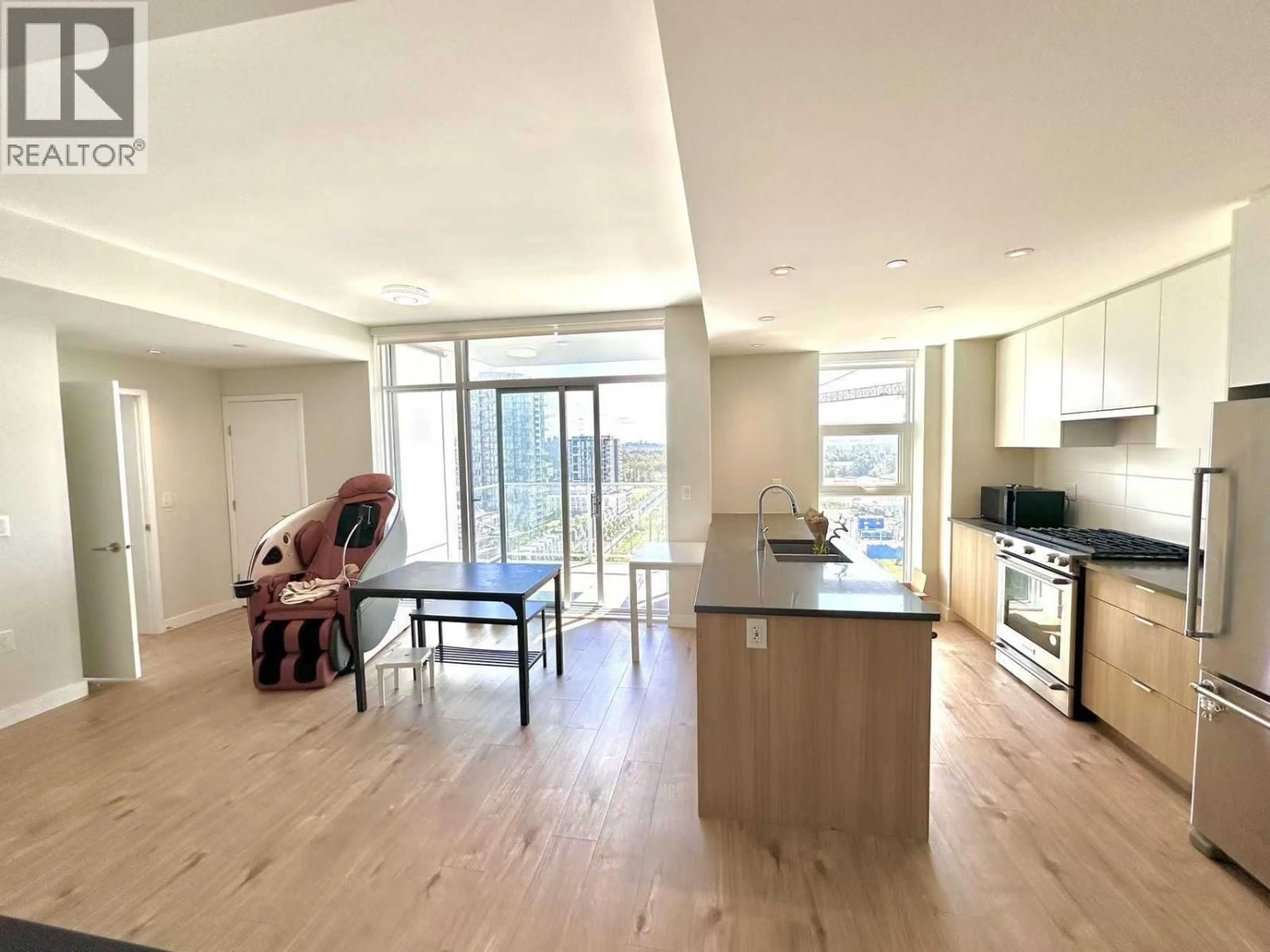 A pic of a room for 1507 - 3430 KENT AVENUE SOUTH AVENUE, Vancouver British Columbia V5S0G7
