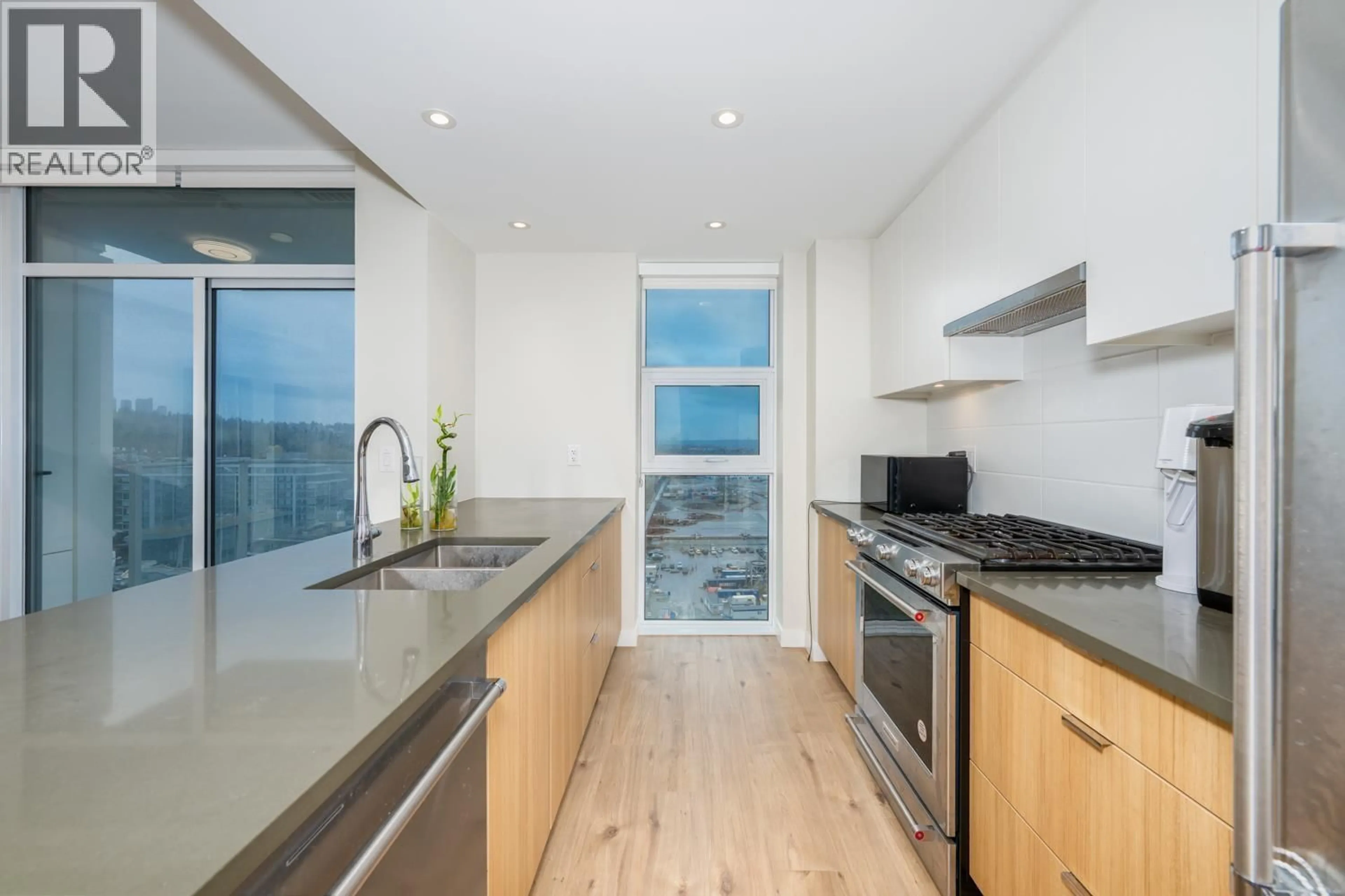 Unknown for 1507 - 3430 KENT AVENUE SOUTH AVENUE, Vancouver British Columbia V5S0G7