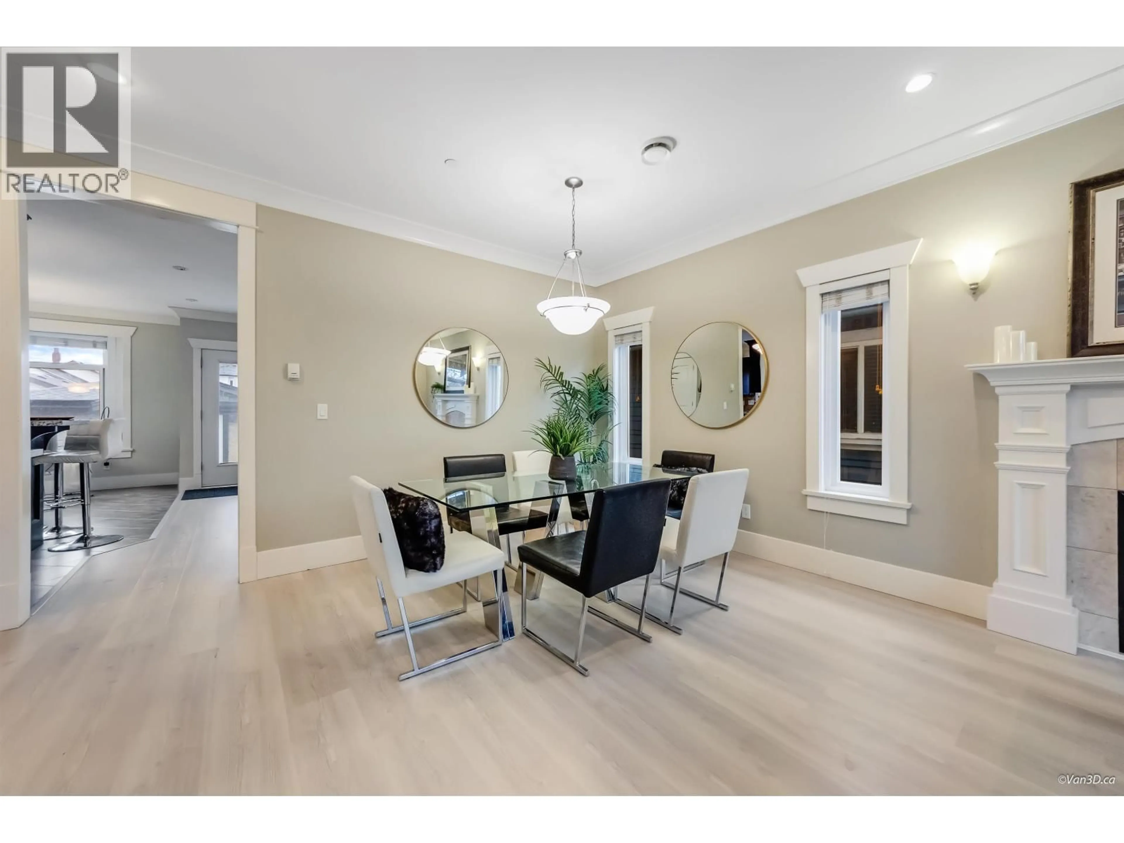 Dining room, unknown for 2457 3RD AVENUE, Vancouver British Columbia V5M1G8