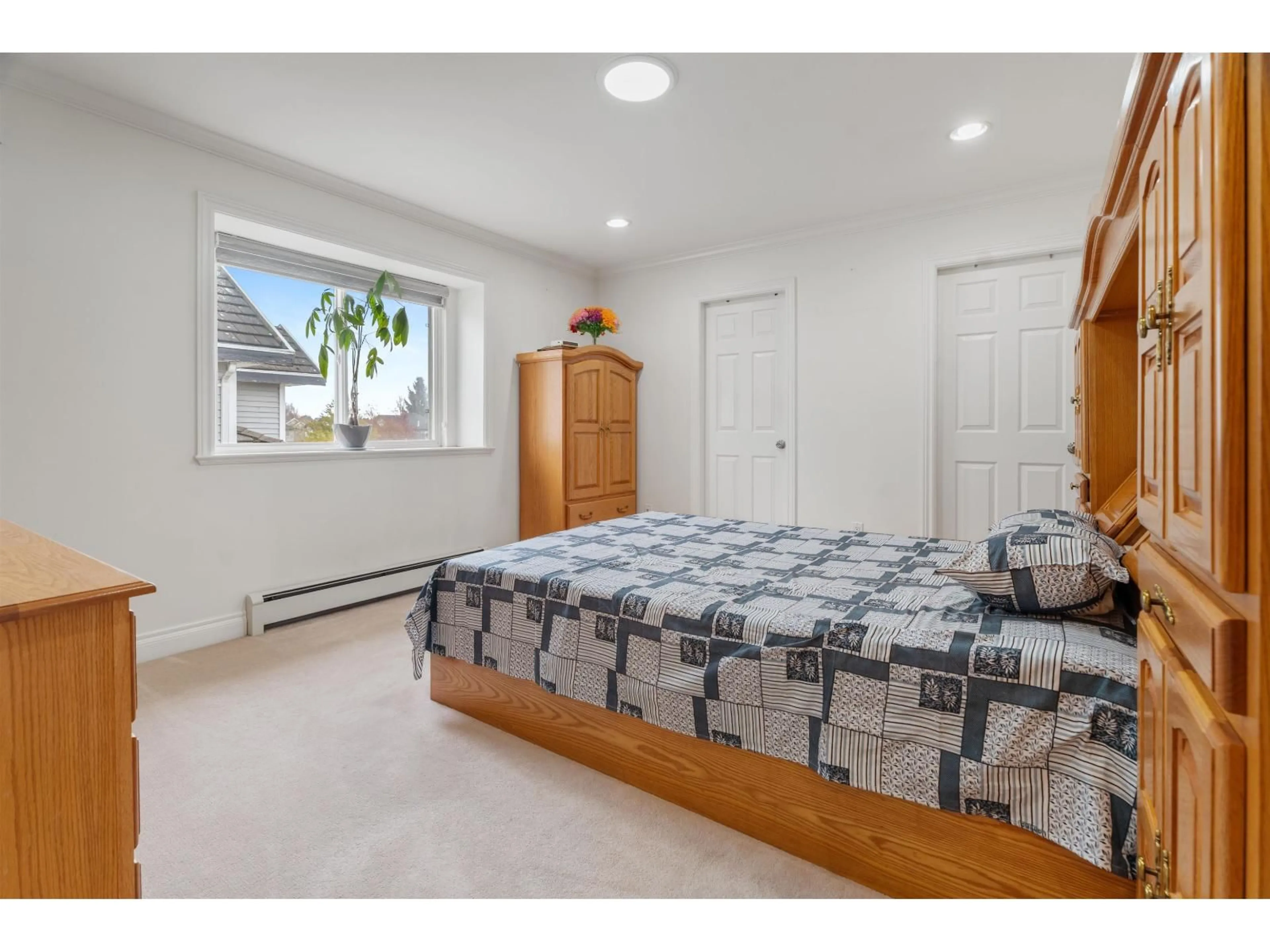 Unknown for 6312 166A STREET, Surrey British Columbia V3S0W1