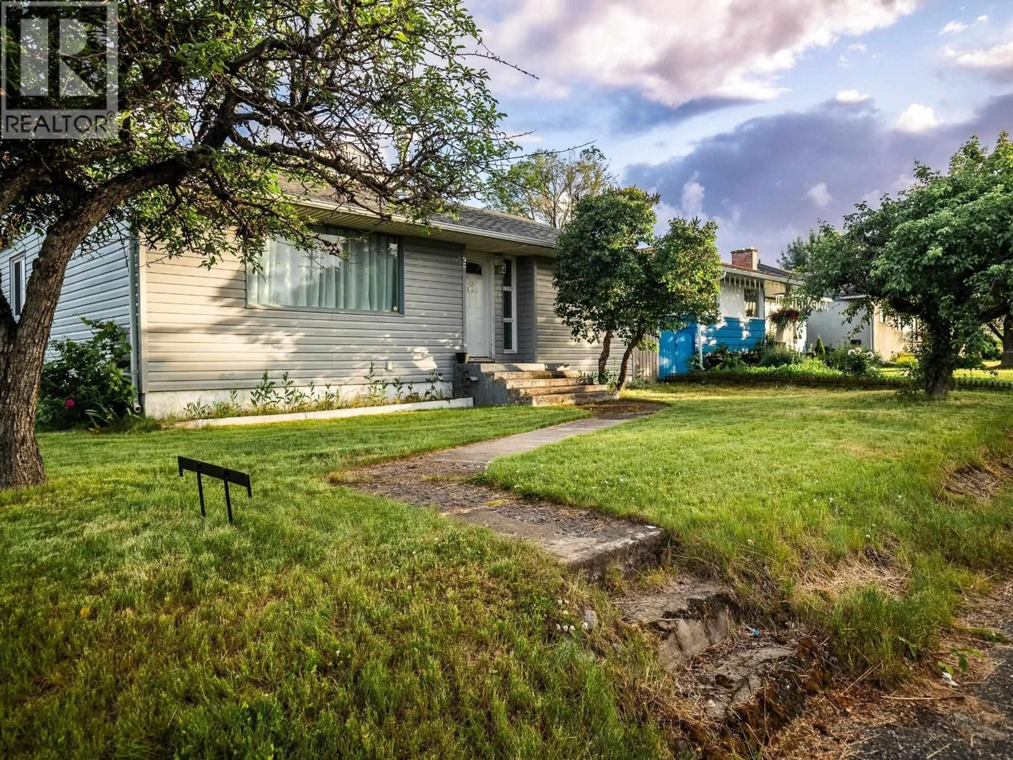 A pic from outside/outdoor area/front of a property/back of a property/a pic from drone, street for 1525 EWERT STREET, Prince George British Columbia V2M1S8