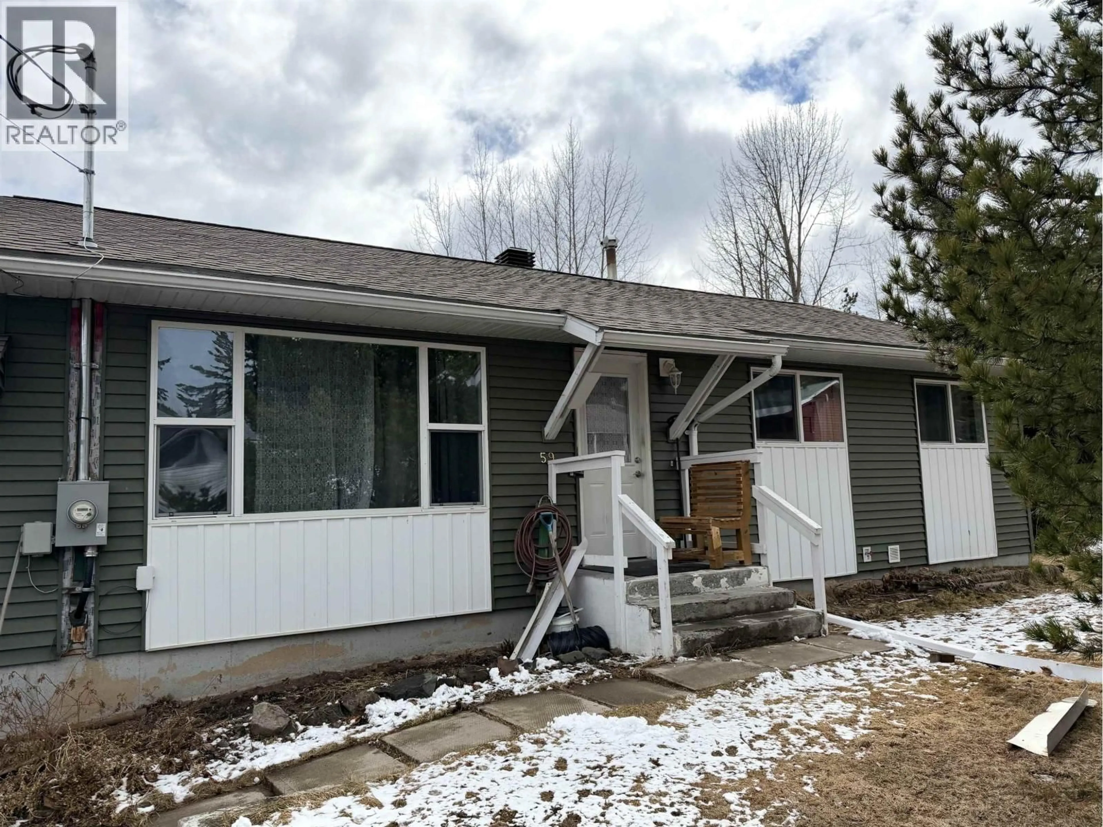 Home with vinyl exterior material, unknown for 59 CHAPMAN STREET, Granisle British Columbia V0J1W0