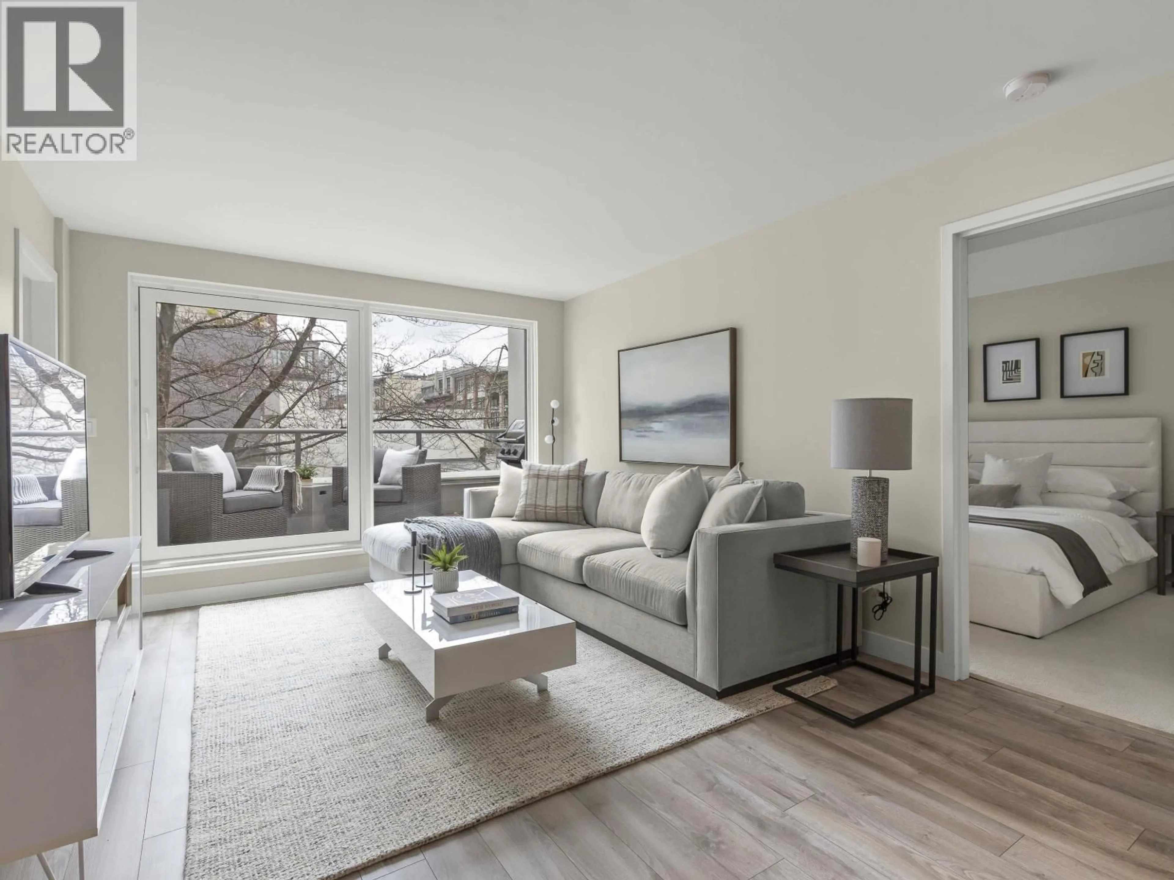Living room with furniture, wood/laminate floor for 1323 HOMER STREET, Vancouver British Columbia V6B5T1