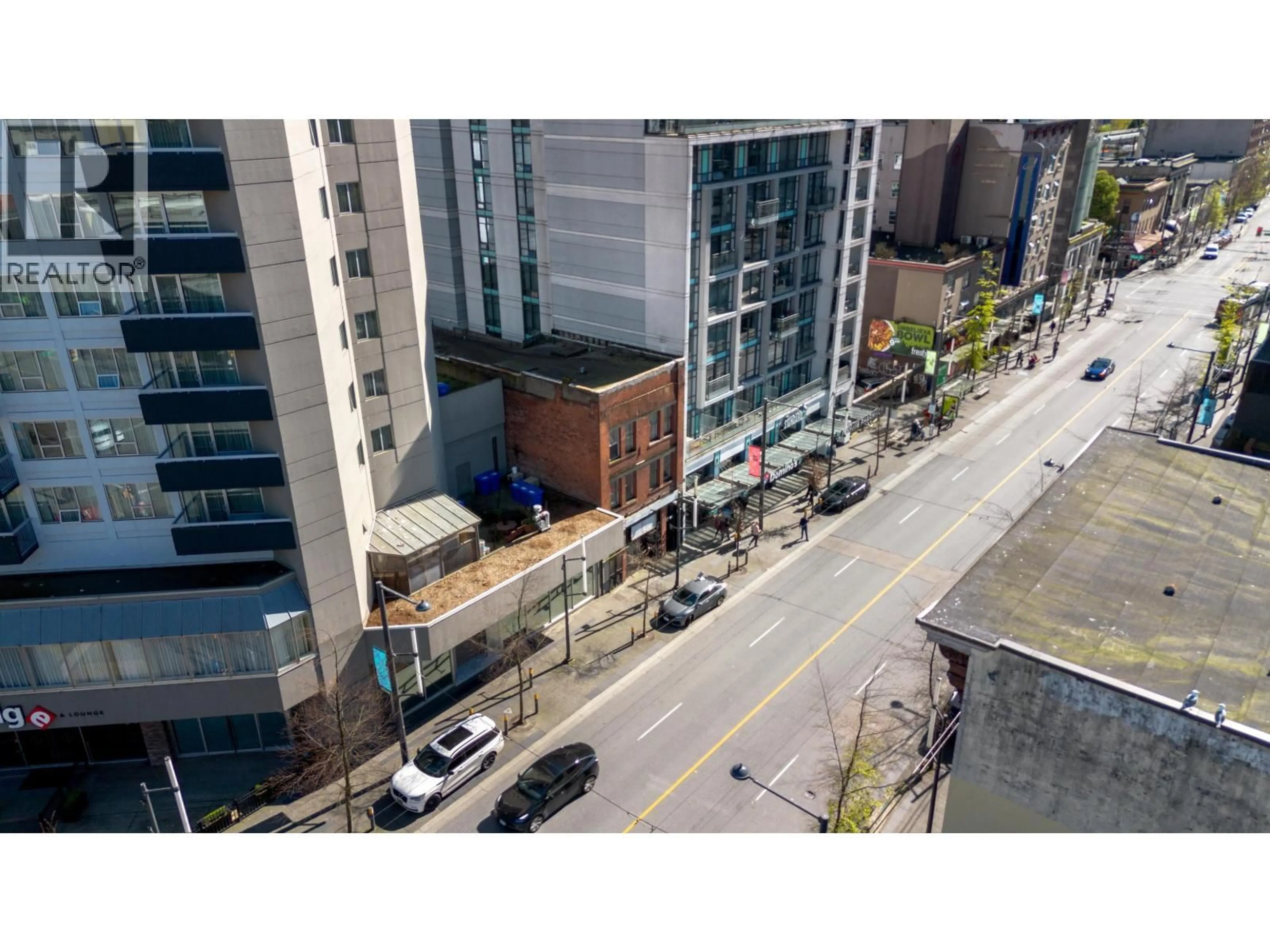 A pic from outside/outdoor area/front of a property/back of a property/a pic from drone, city buildings view from balcony for 1130 GRANVILLE STREET, Vancouver British Columbia V6Z1L8