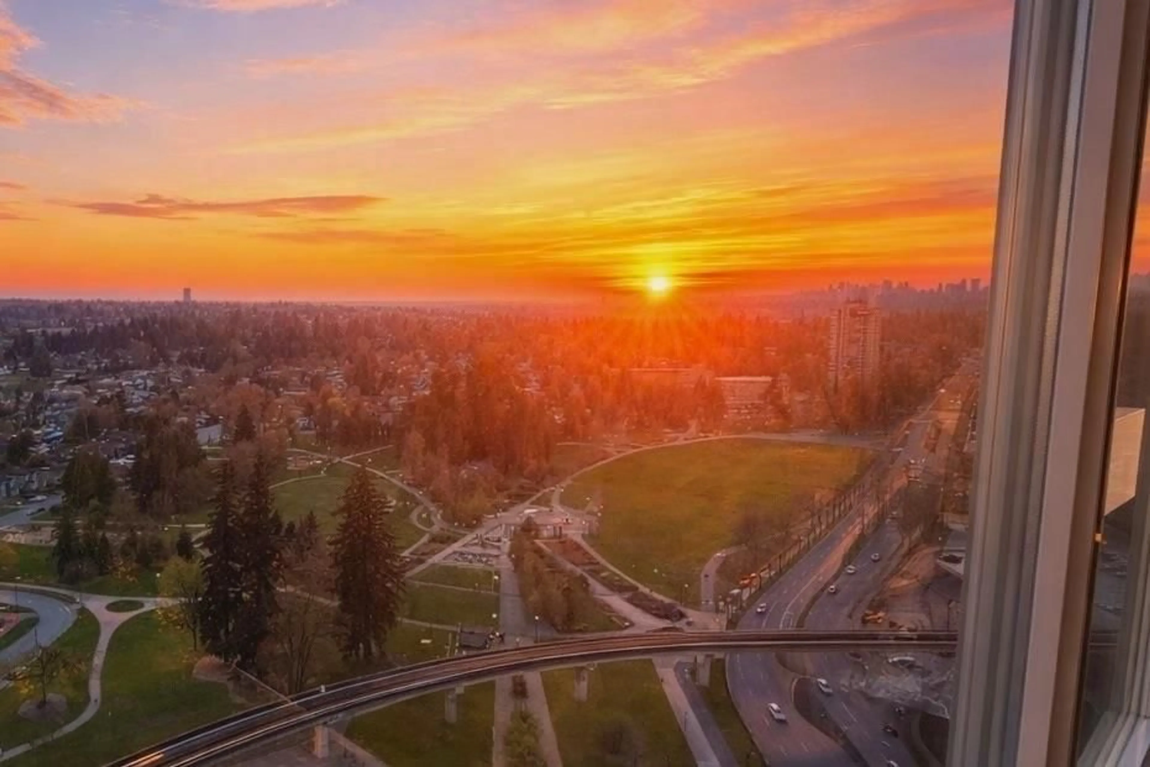 Blurry image for 2810 - 13618 100 AVENUE, Surrey British Columbia V3T0A8