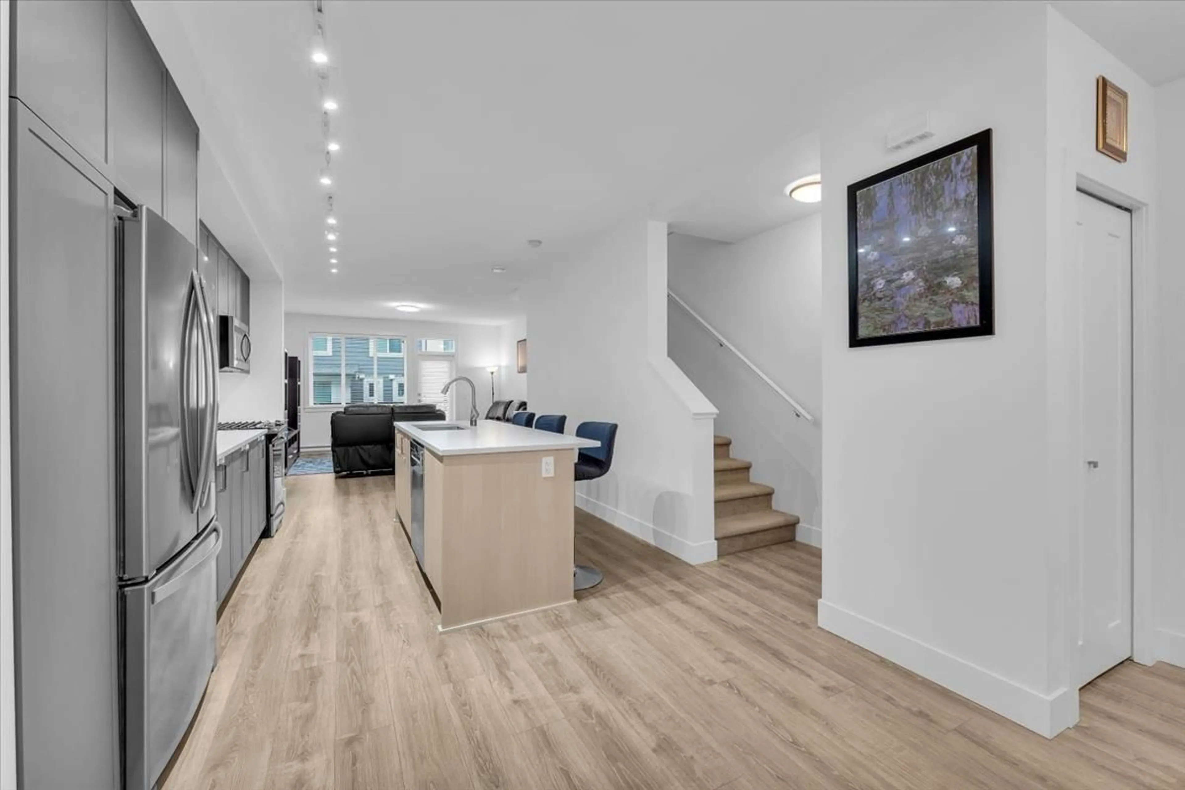 Open concept kitchen, unknown for 35 - 9718 161A STREET, Surrey British Columbia V4N6S7