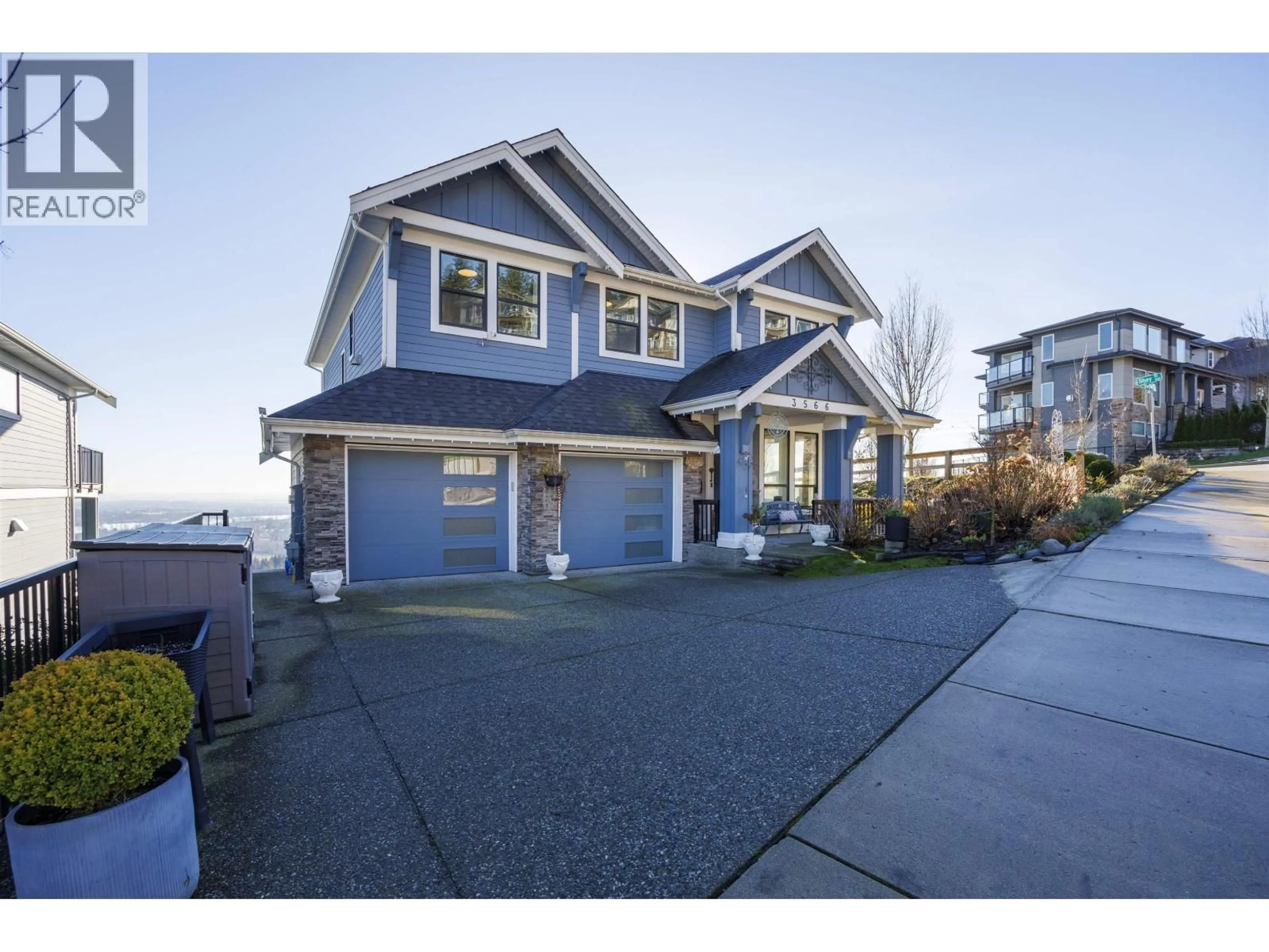 Home with vinyl exterior material, street for 3566 HARPER ROAD, Coquitlam British Columbia V3E0M3