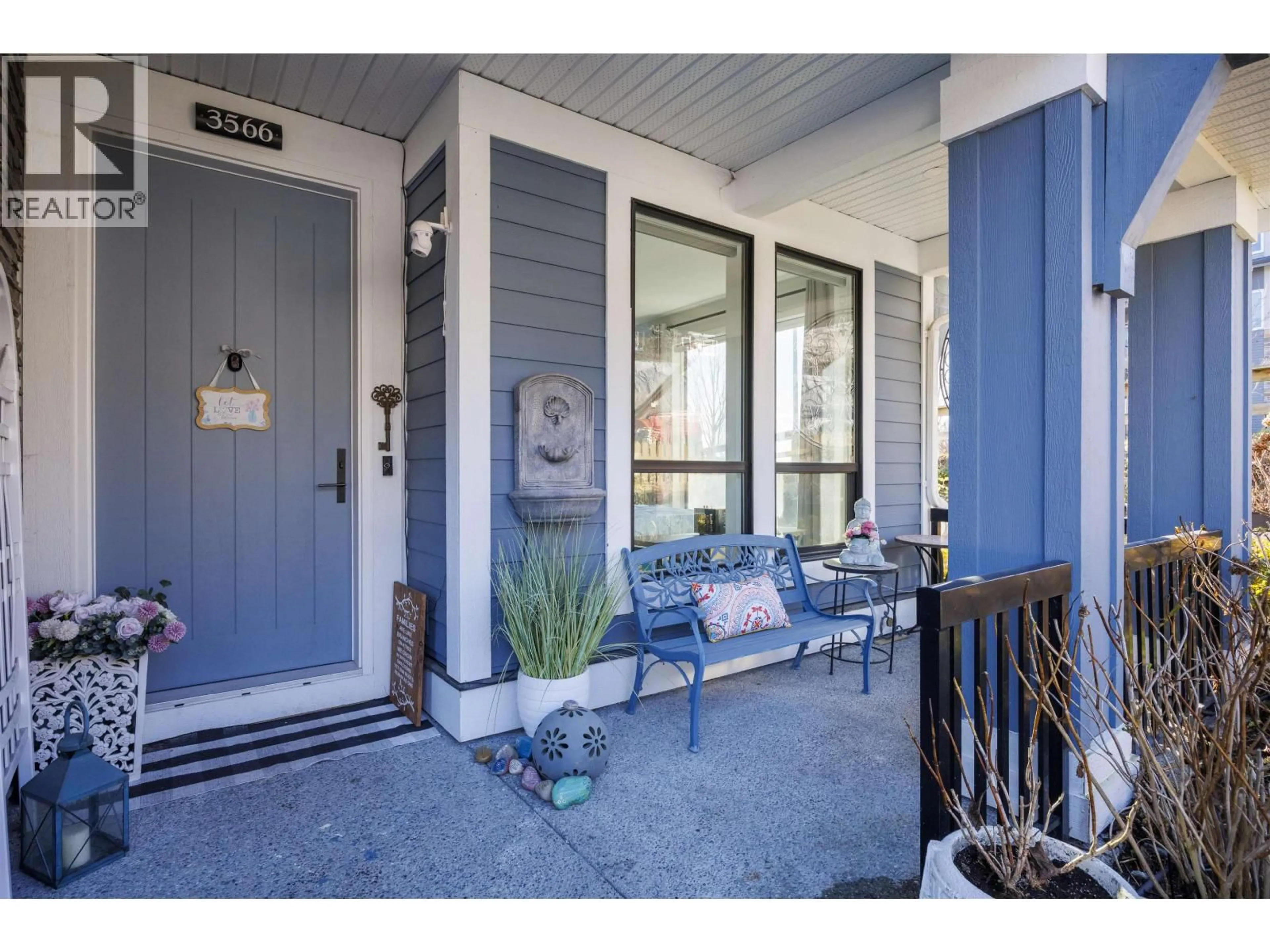 Indoor entryway for 3566 HARPER ROAD, Coquitlam British Columbia V3E0M3