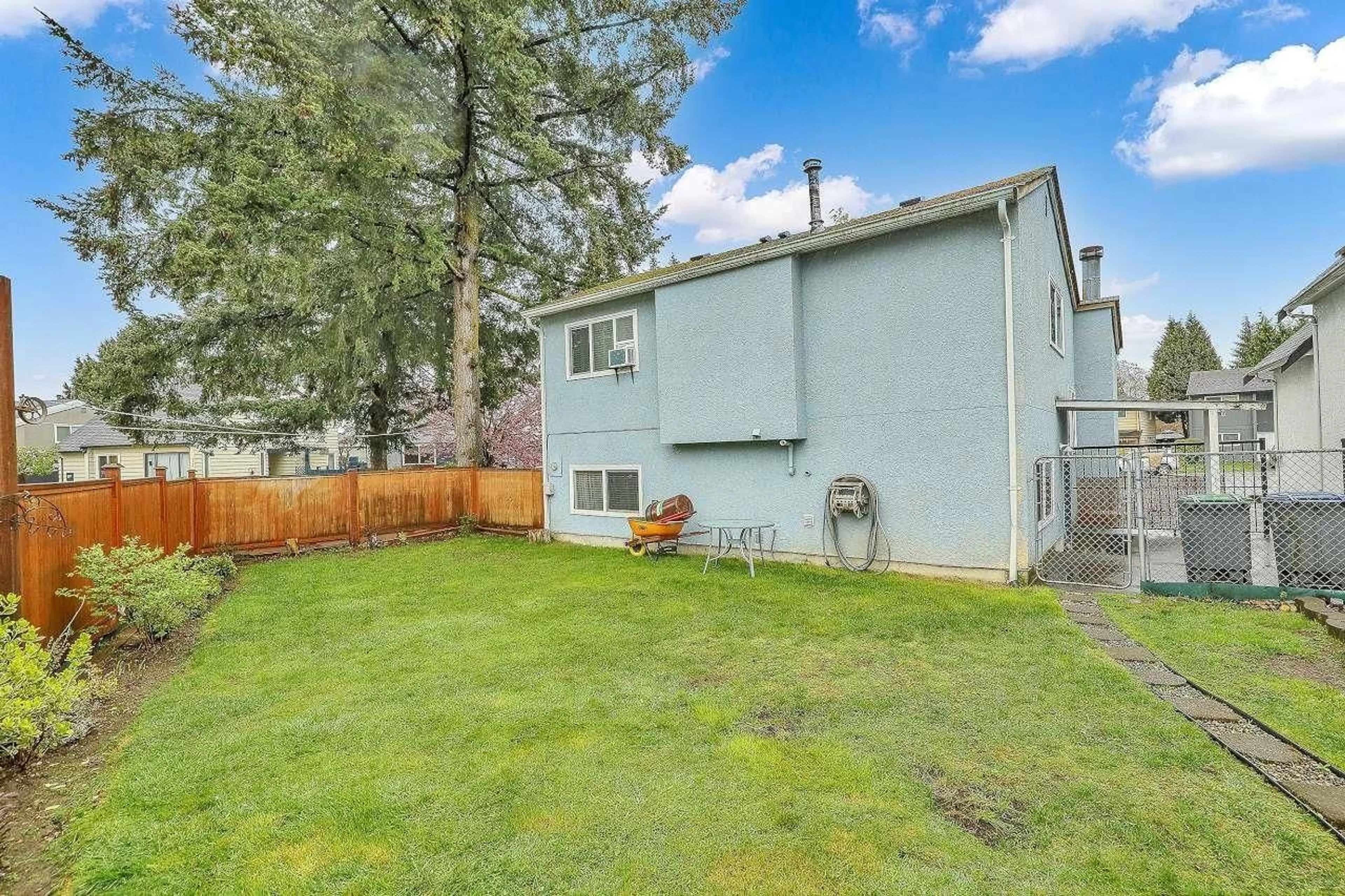 Patio, unknown for 12902 72A AVENUE, Surrey British Columbia V3W6Z2