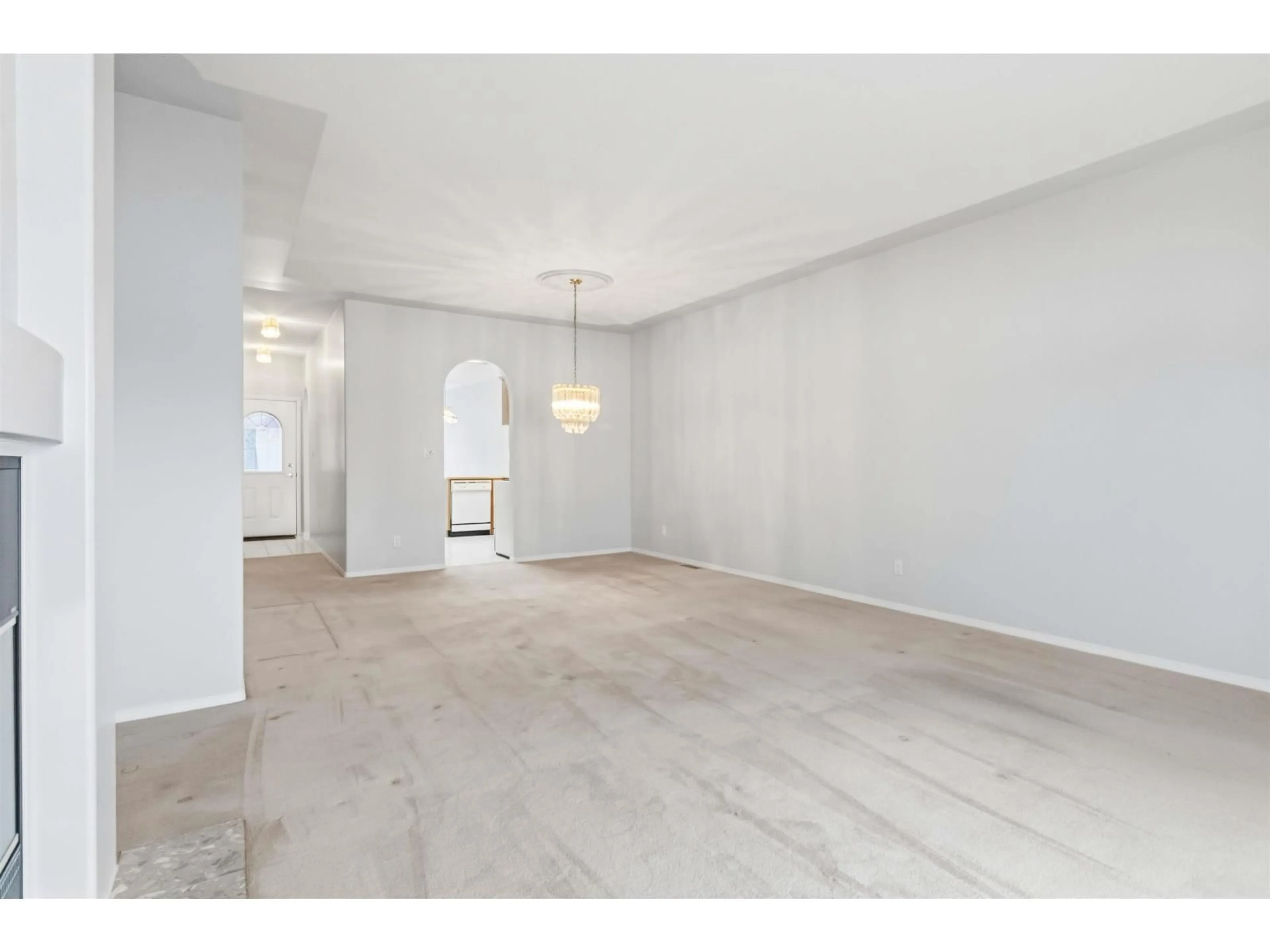 A pic of a room for 112 - 46385 FIRST AVENUE, Chilliwack British Columbia V2P1W8