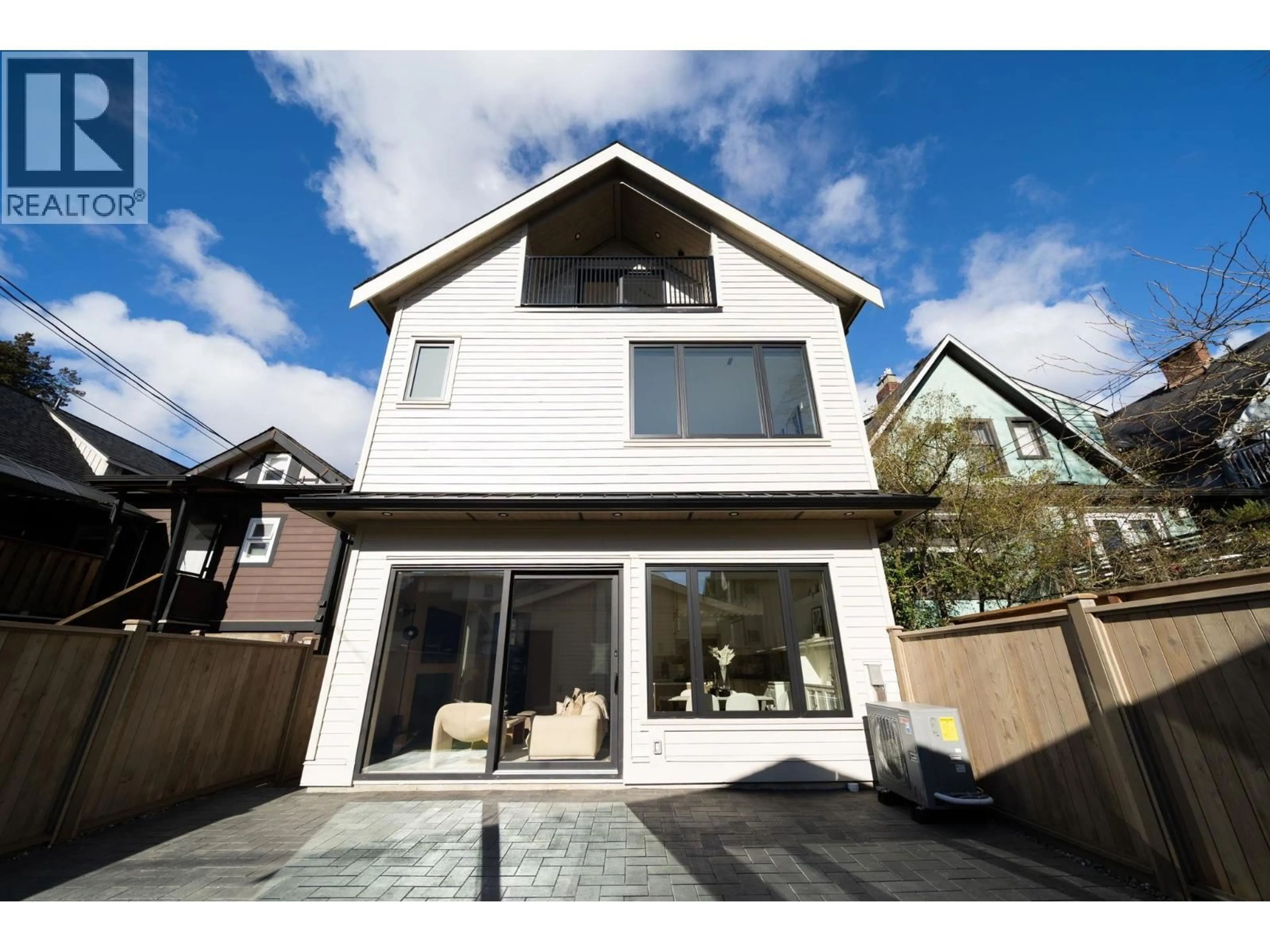 Home with brick exterior material, street for 2 - 864 16TH AVENUE, Vancouver British Columbia V5T2V6