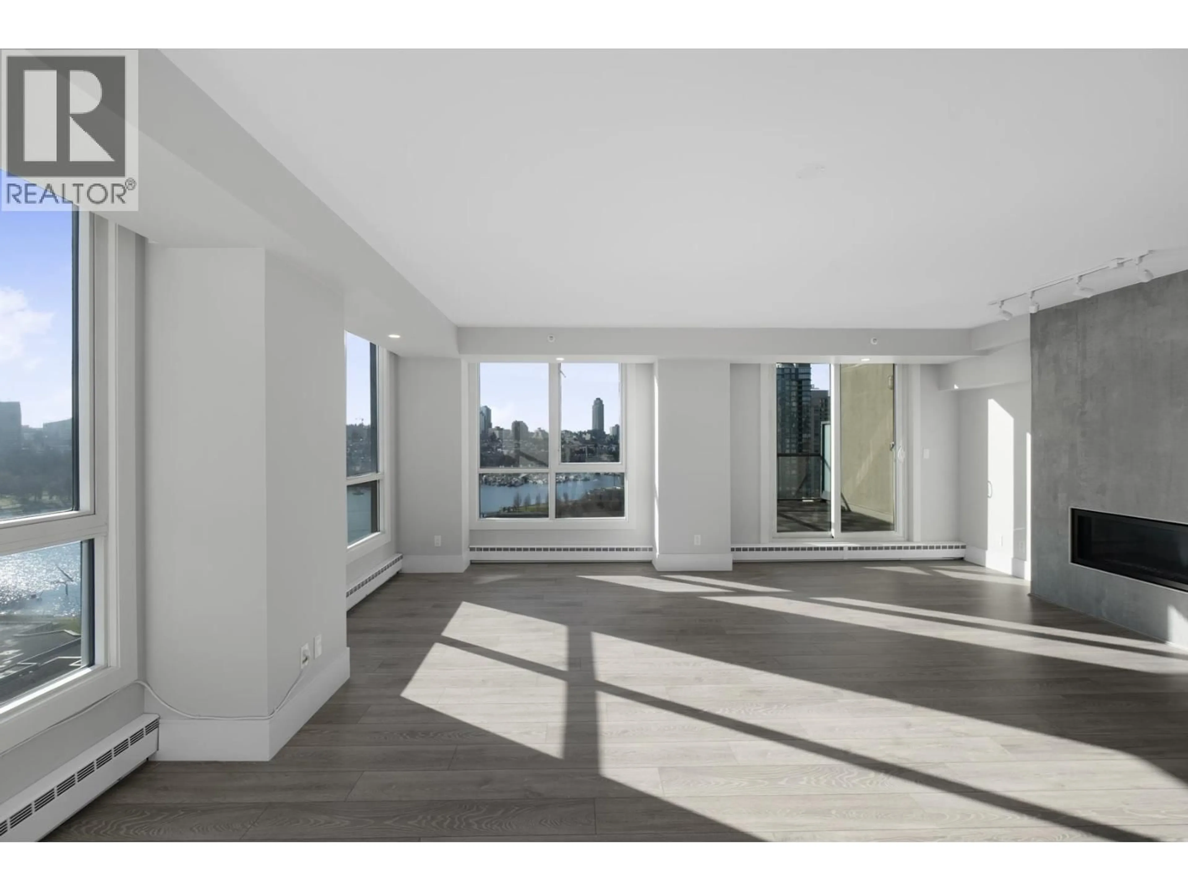 Unknown for 18A - 199 DRAKE STREET, Vancouver British Columbia V6Z2T9