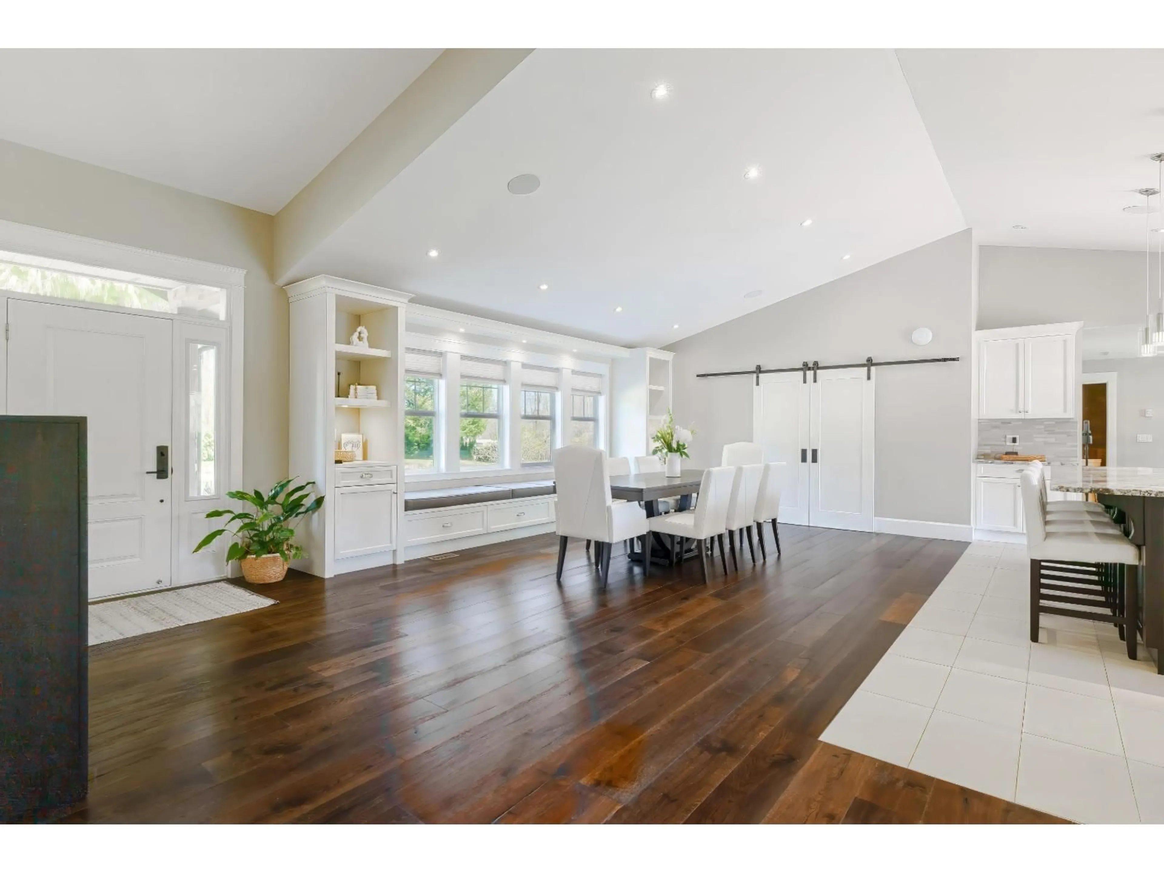 Open concept kitchen, wood/laminate floor for 26258 60 AVENUE, Langley British Columbia V4W1L2