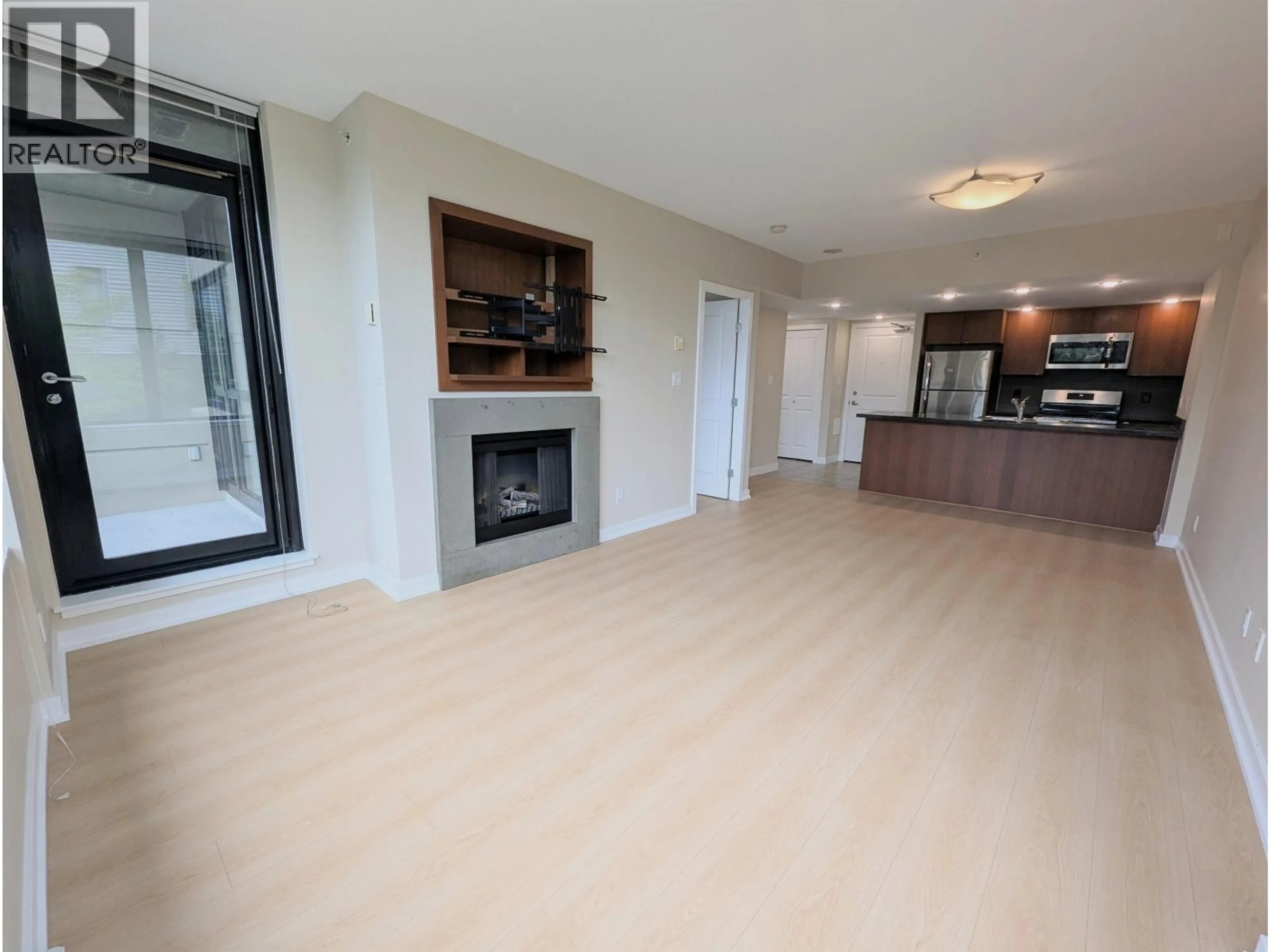 A pic of a room for 306 - 9188 HEMLOCK DRIVE, Richmond British Columbia V6Y4J7