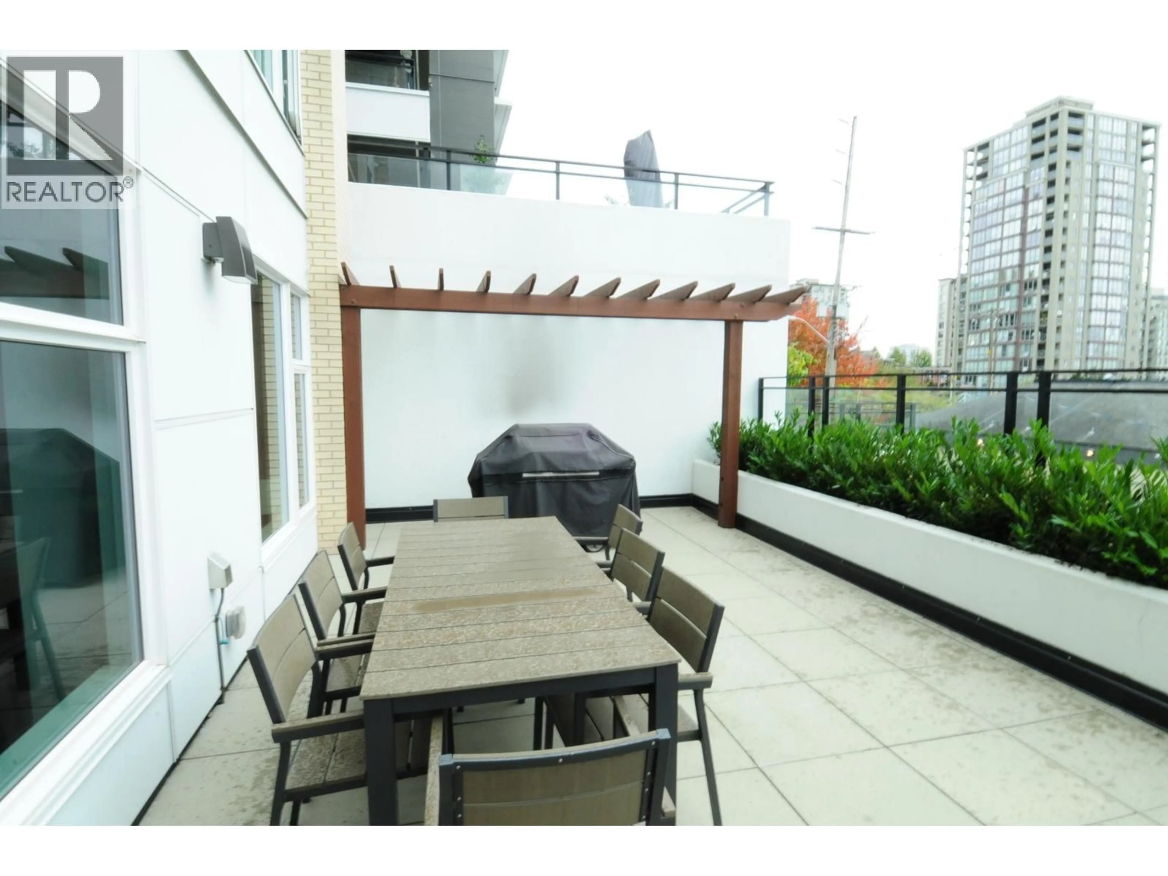 Patio, street for 307 - 1012 AUCKLAND STREET, New Westminster British Columbia V3M0M3