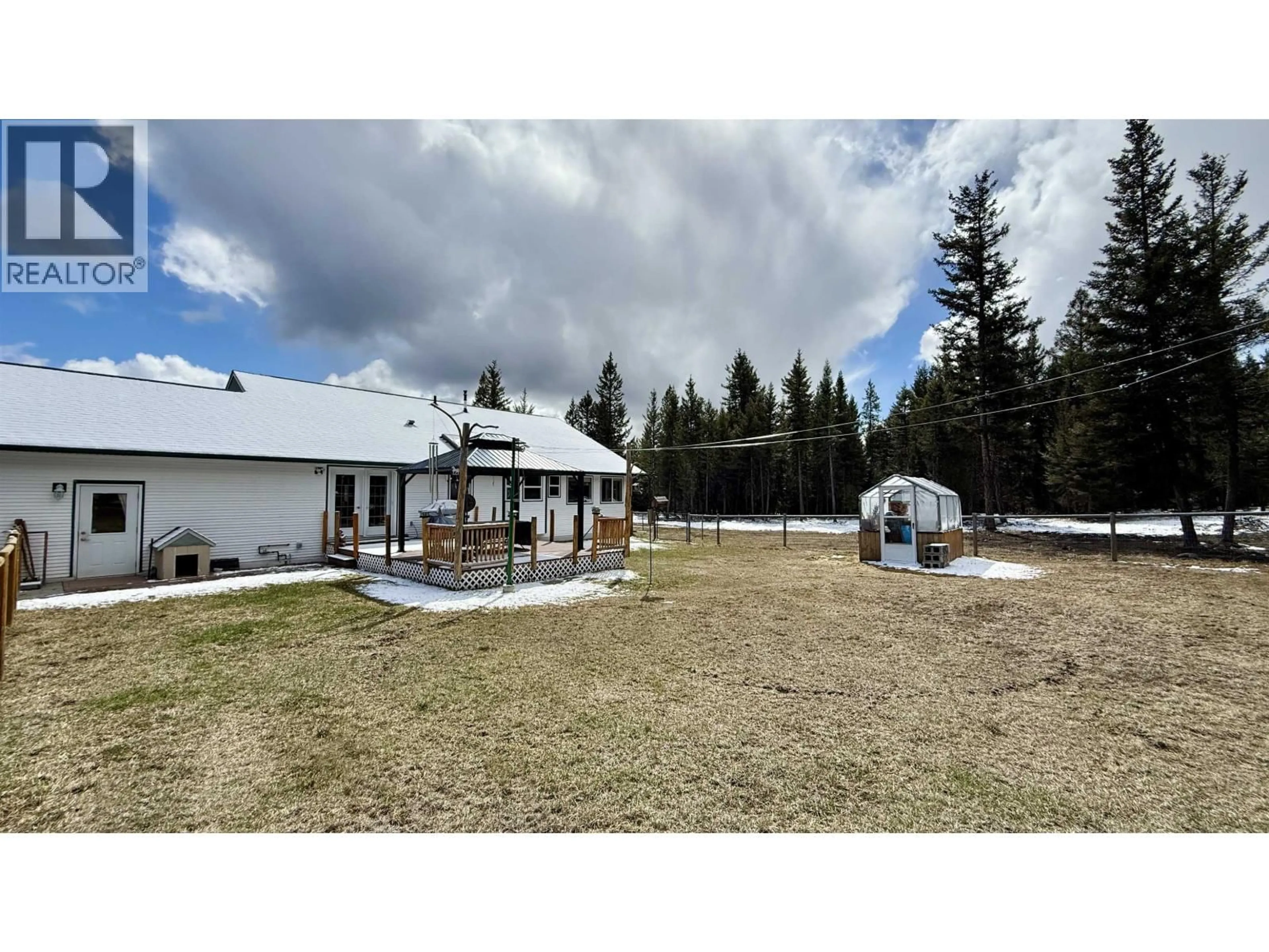 A pic from outside/outdoor area/front of a property/back of a property/a pic from drone, unknown for 6940 INMAN ROAD, Lone Butte British Columbia V0K1X0