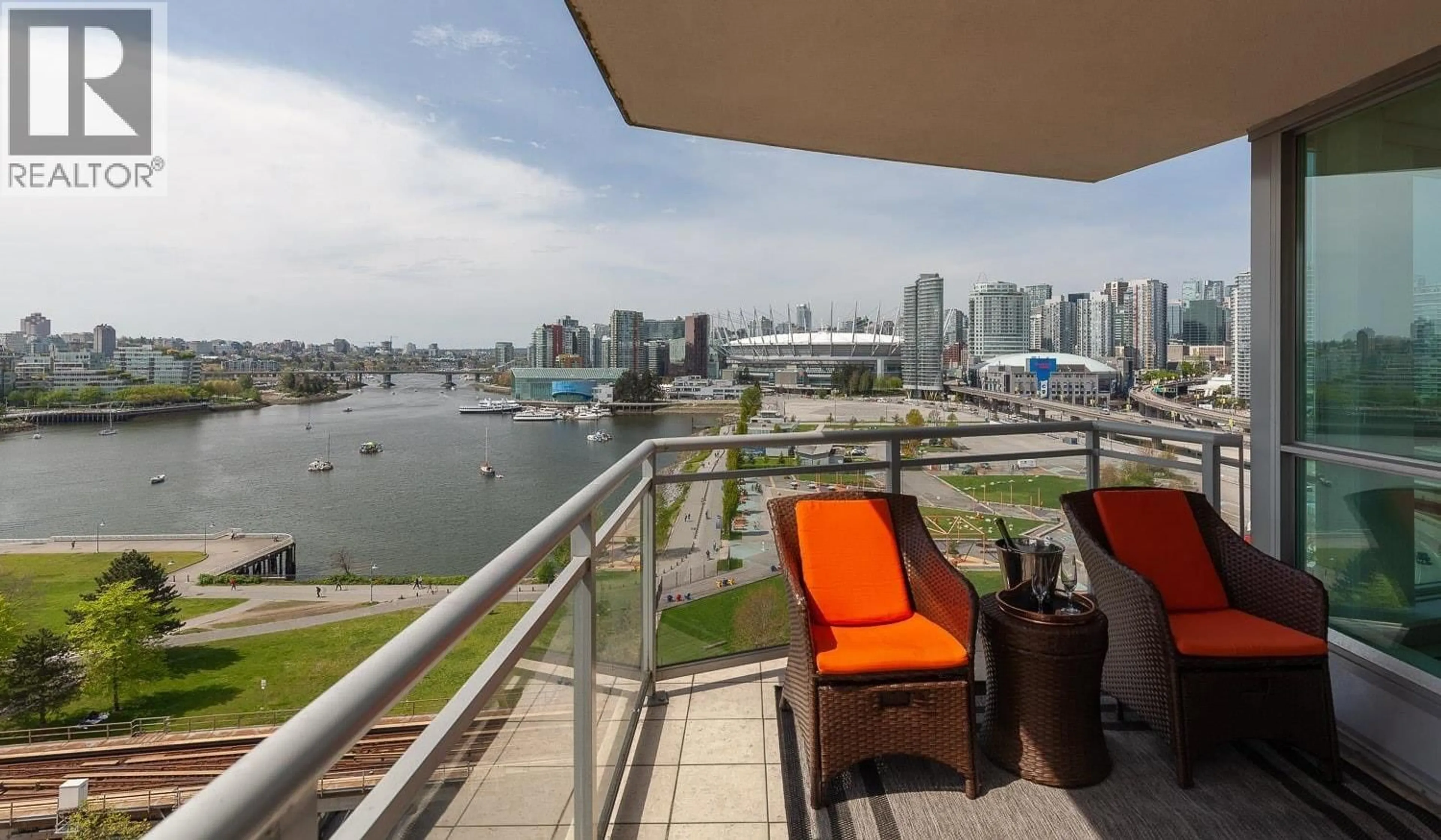 Balcony in the apartment, water/lake/river/ocean view for 1305 - 120 MILROSS AVENUE, Vancouver British Columbia V6A4K7