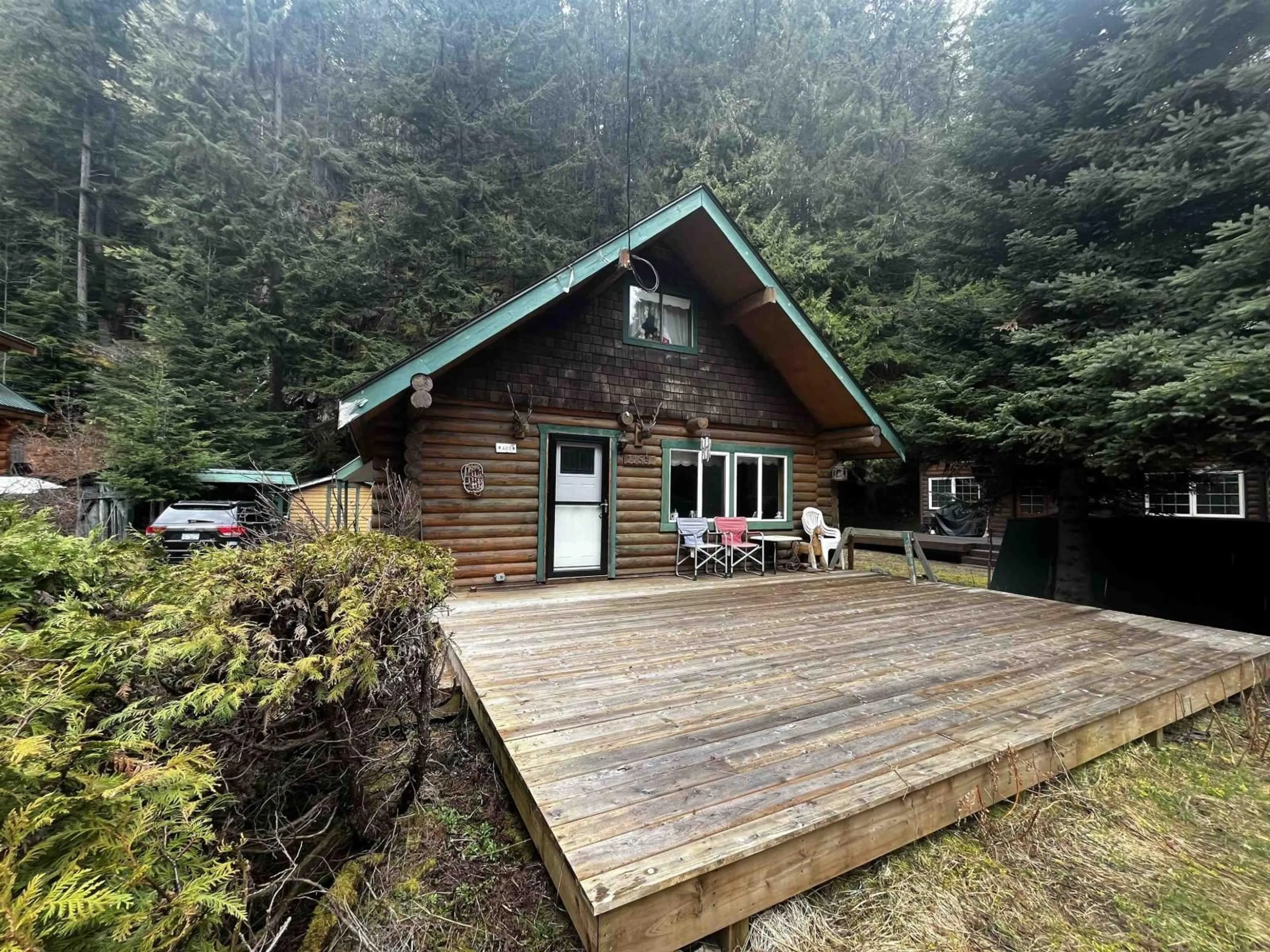 A pic from outside/outdoor area/front of a property/back of a property/a pic from drone, unknown for A23 - 14581 ALPINE BOULEVARD, Hope British Columbia V0X1L5