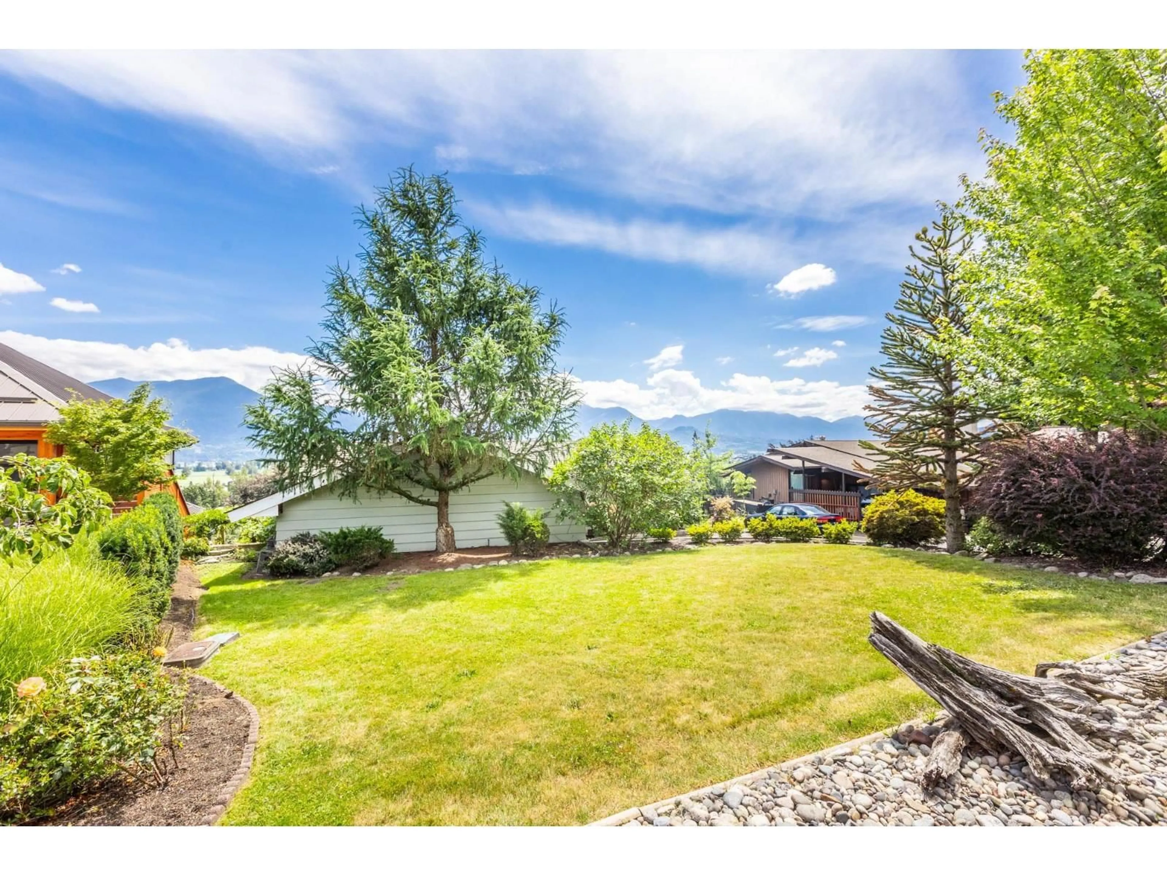A pic from outside/outdoor area/front of a property/back of a property/a pic from drone, mountain view for 10050 TIMBERLINE PLACE, Chilliwack British Columbia V2P7N9