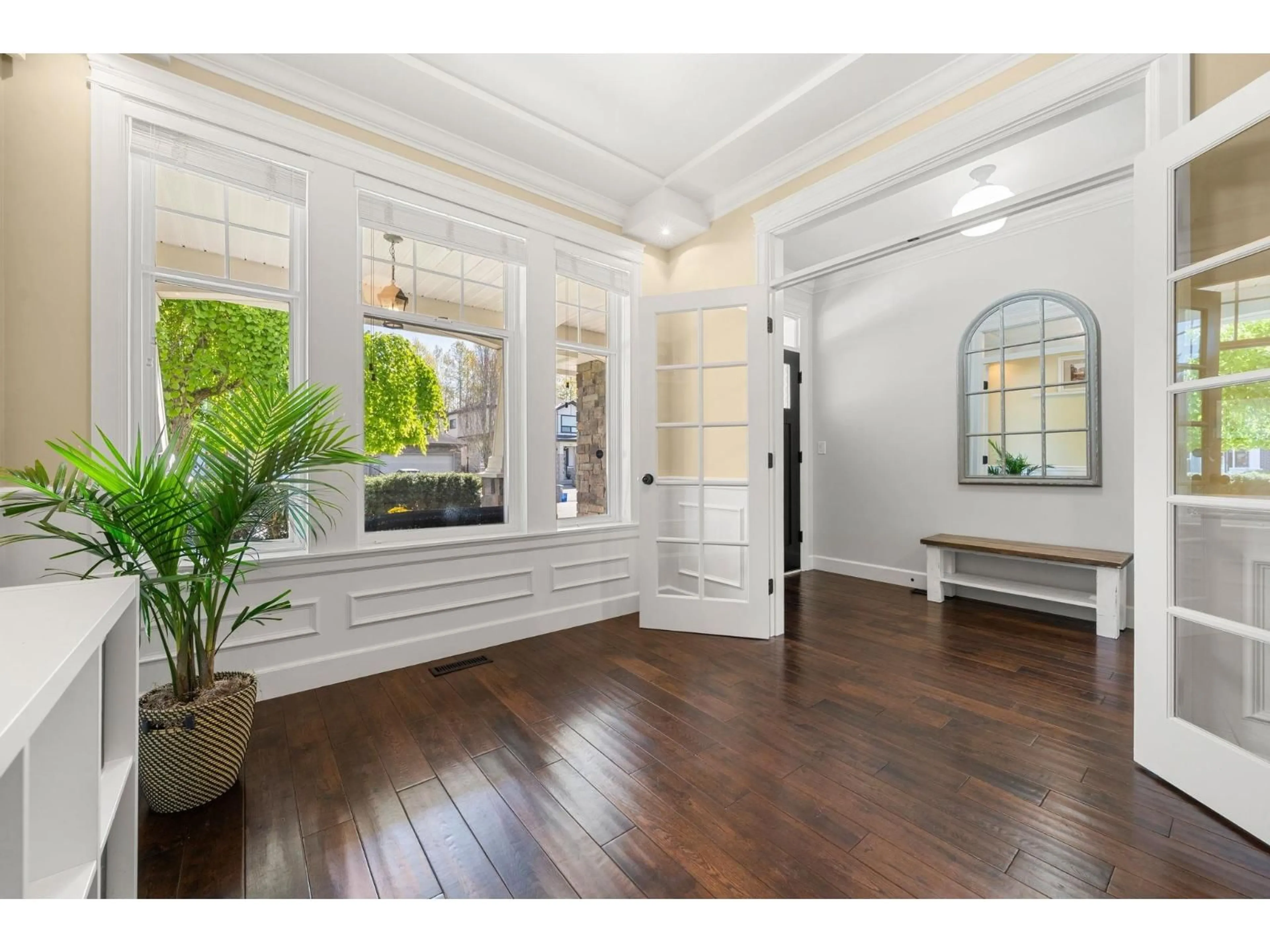 Indoor entryway for 7161 198 STREET, Langley British Columbia V2Y0C5