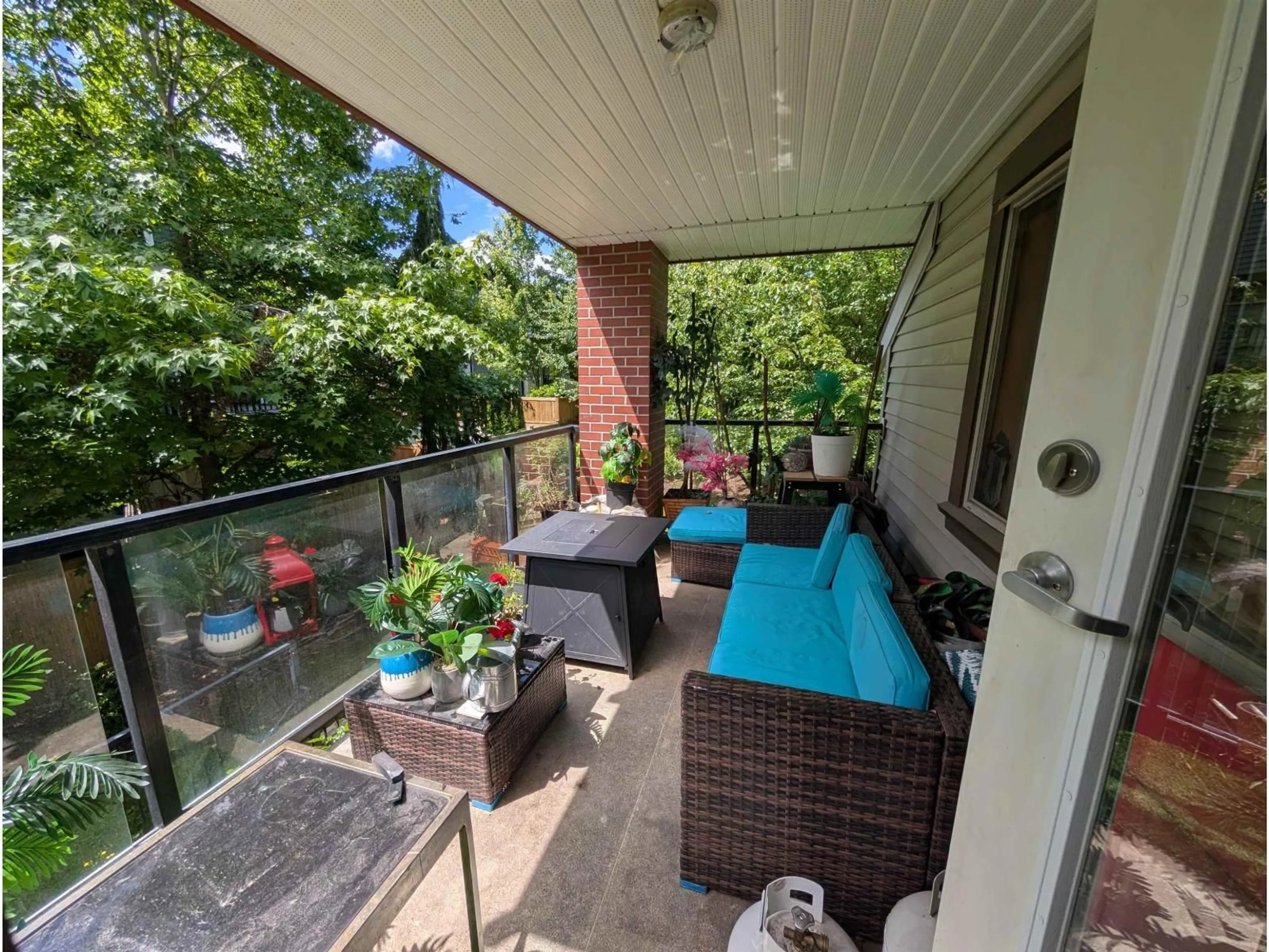 Balcony in the apartment, unknown for 212 - 2233 MCKENZIE ROAD, Abbotsford British Columbia V2S4A1