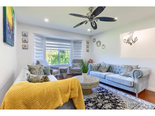 6445 KING GEORGE BOULEVARD, Surrey 5