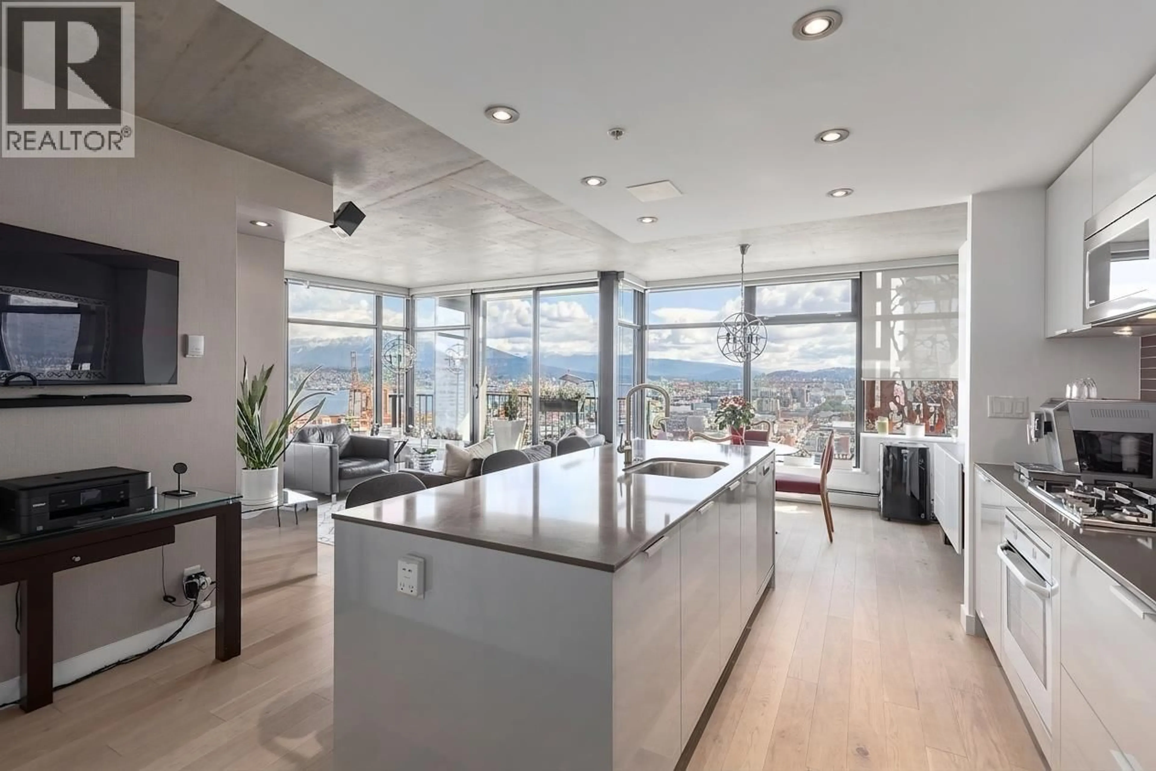 Contemporary kitchen, unknown for 2903 - 128 CORDOVA STREET, Vancouver British Columbia V6B0E5