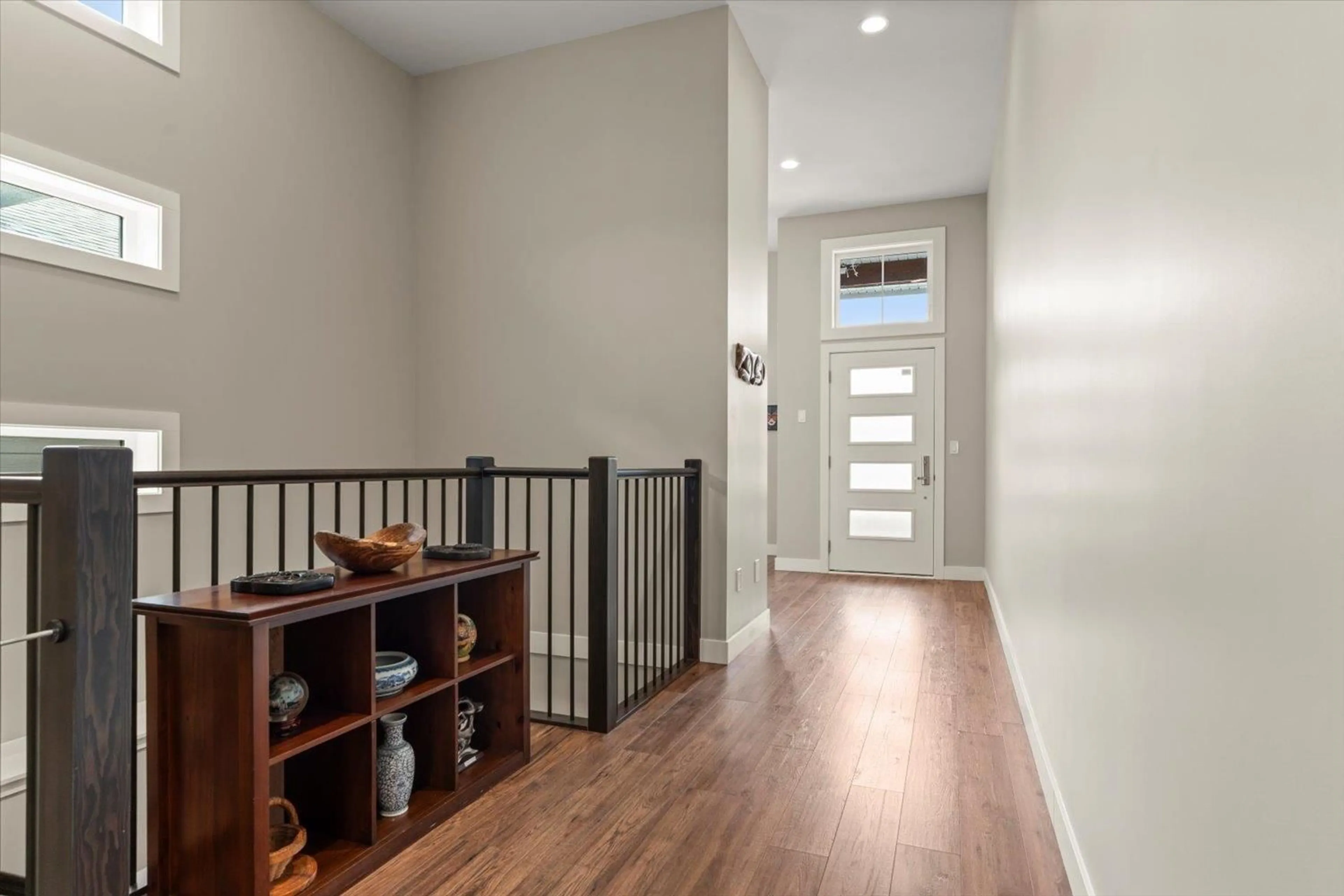 Indoor entryway for 60 - 46110 THOMAS ROAD, Chilliwack British Columbia V2R2R4